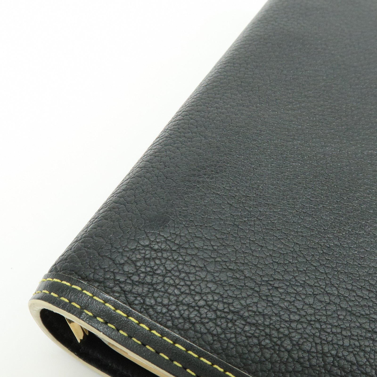 Louis Vuitton Suhari Leather Agenda MM Planner Cover Noir R20884