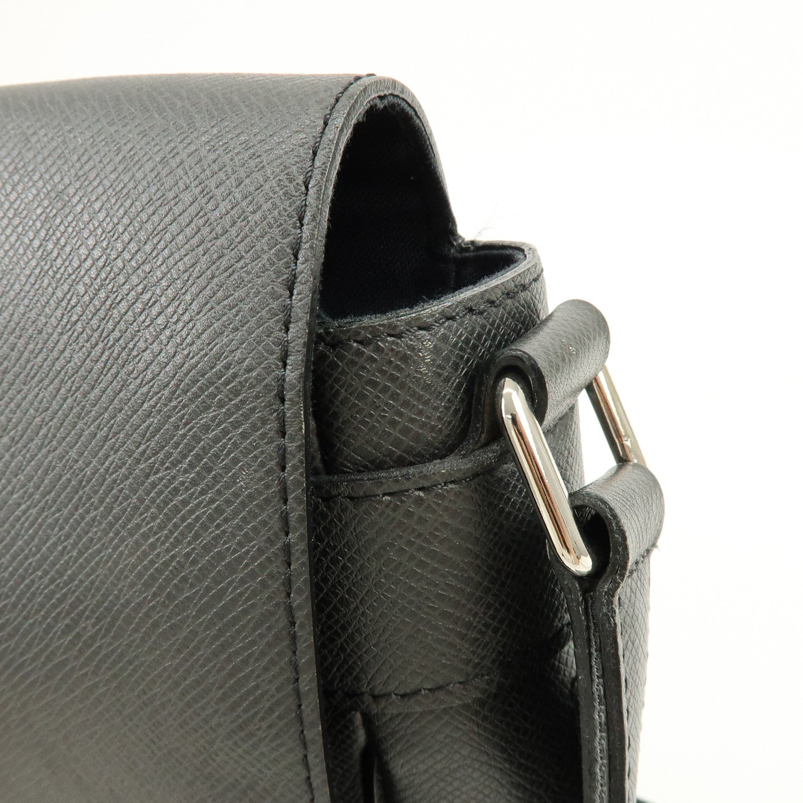 Louis Vuitton Taiga Leather Romain Shoulder Bag Ardoise M32852