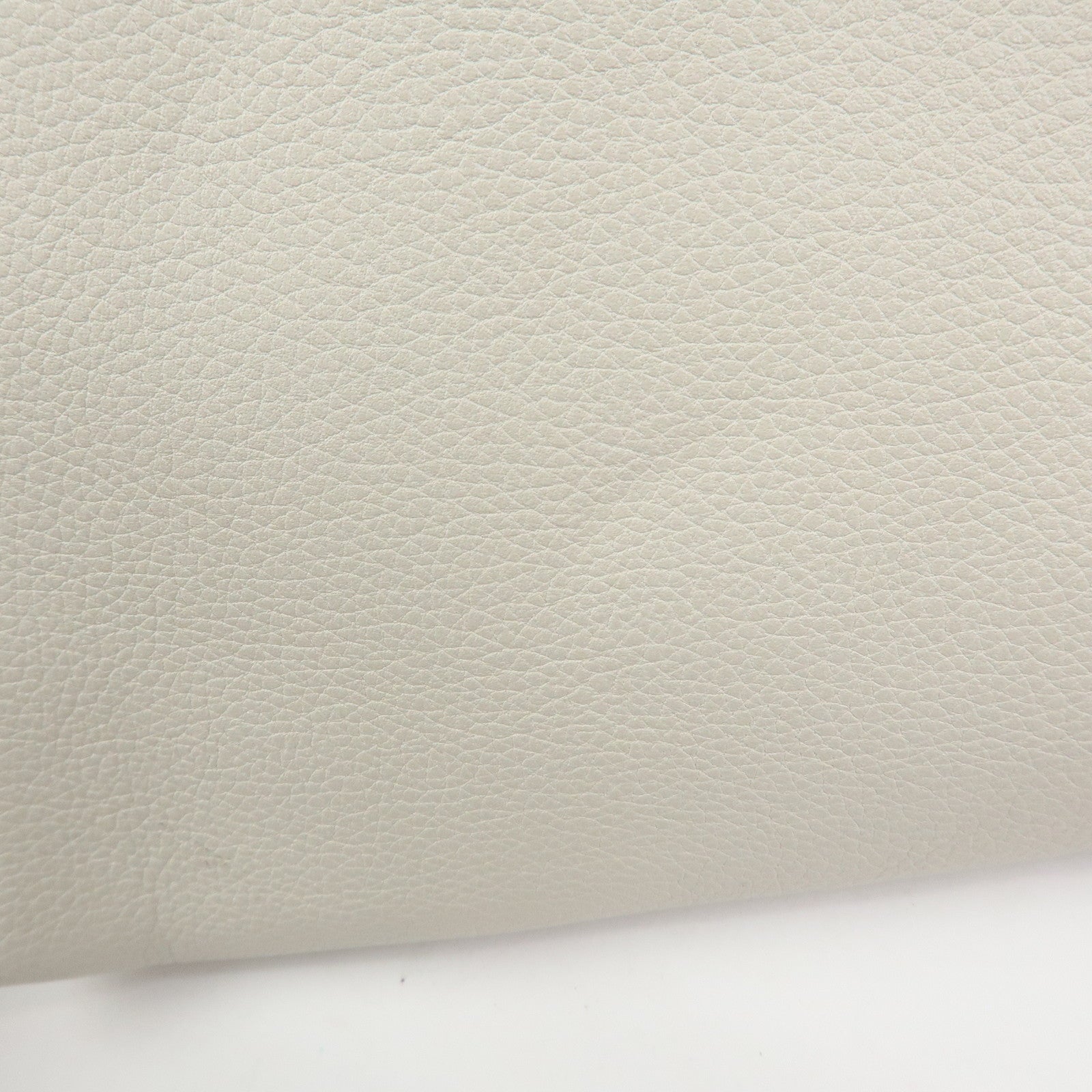 GUCCI Sherry Vintage Logo Medium Portfolio Clutch Bag Ivory 572770