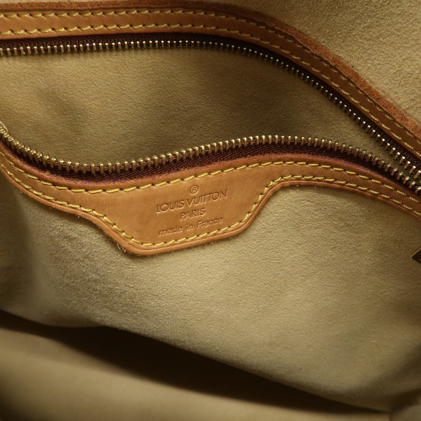 Louis Vuitton Monogram Looping GM Shoulder Bag Bown M51145