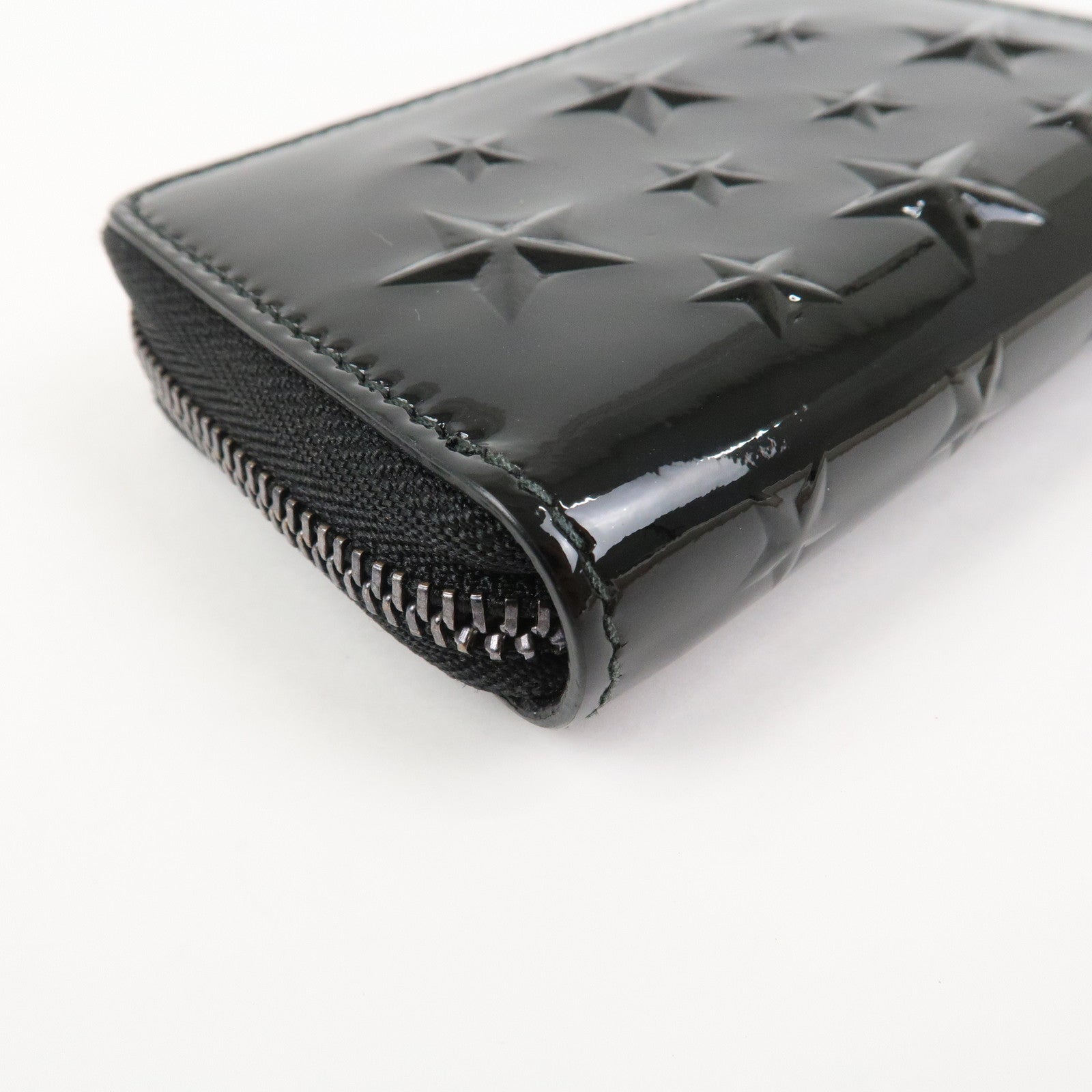 JIMMY CHOO Patent Leather Star Studs Coin Case Card Case Black