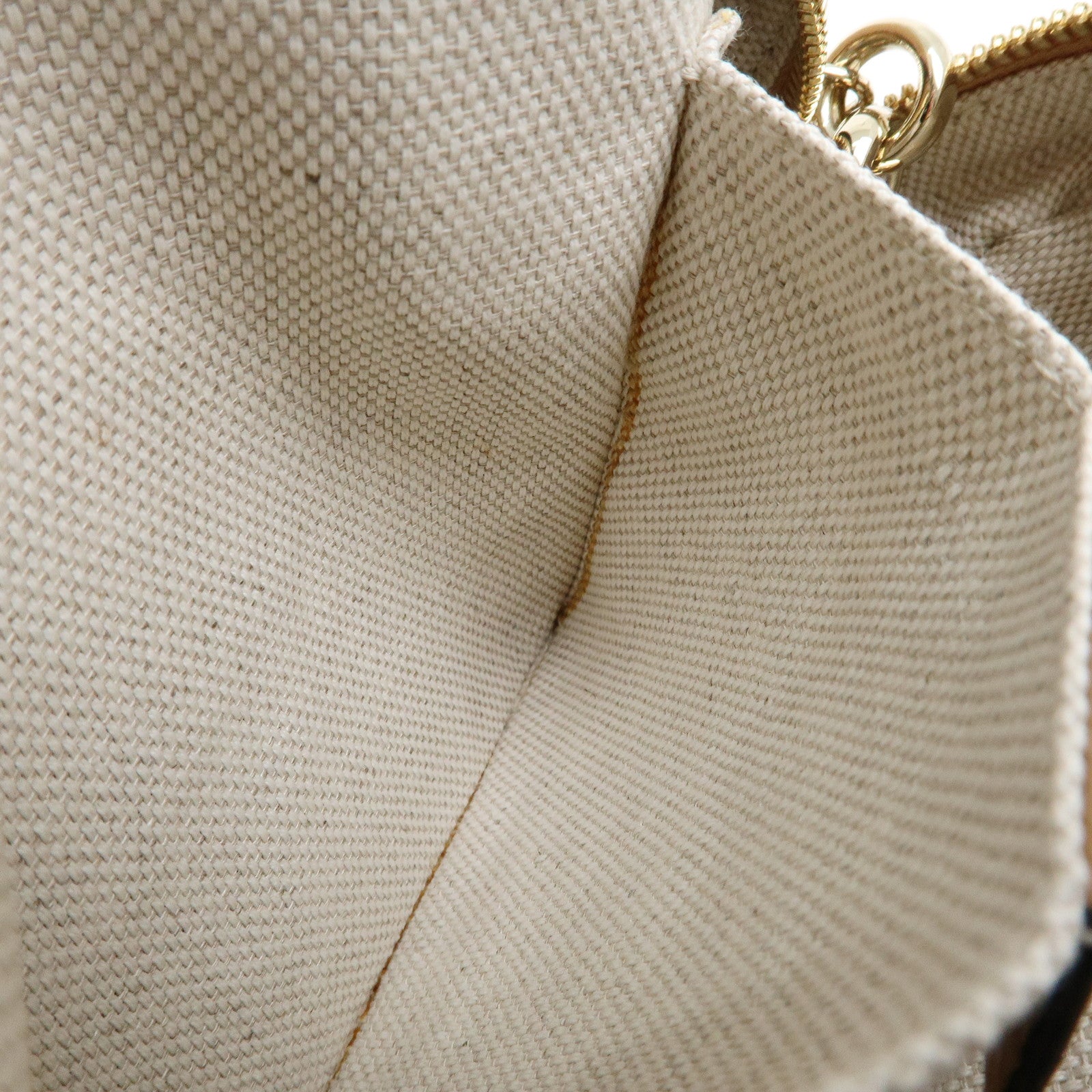 GUCCI SOHO Interlocking G Leahter Small Disco Bag Beige 722319