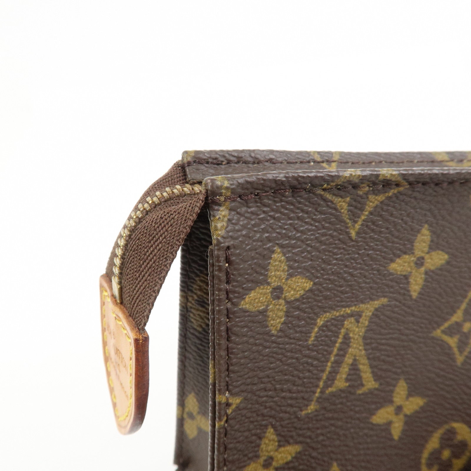 Louis Vuitton Monogram Pochette Toilette 15 Canvas Pouch M47546