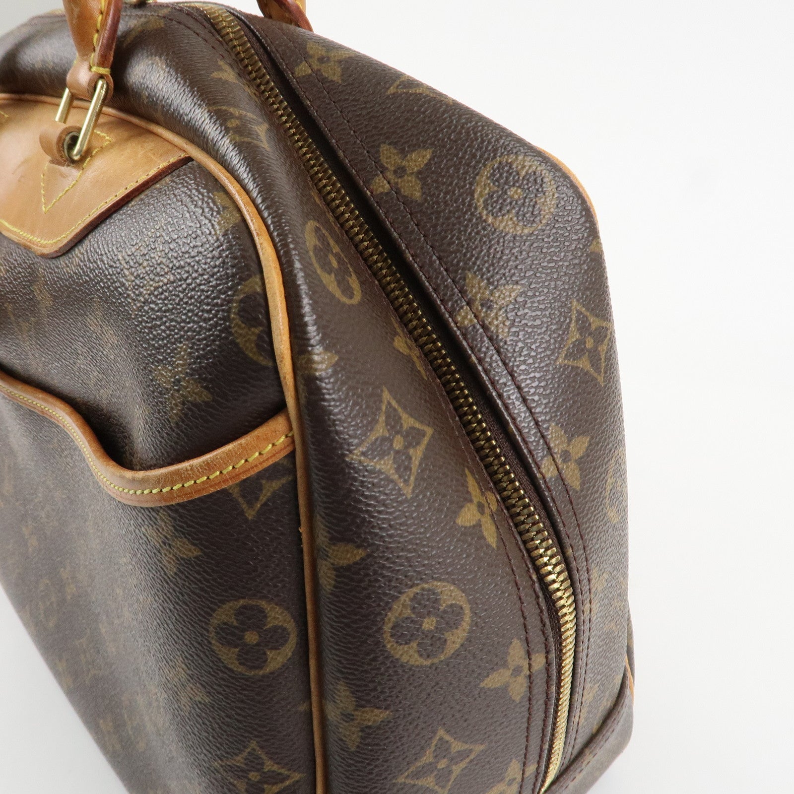 Louis Vuitton Leather Canvas Monogram Deauville Hand Bag M47270 Used