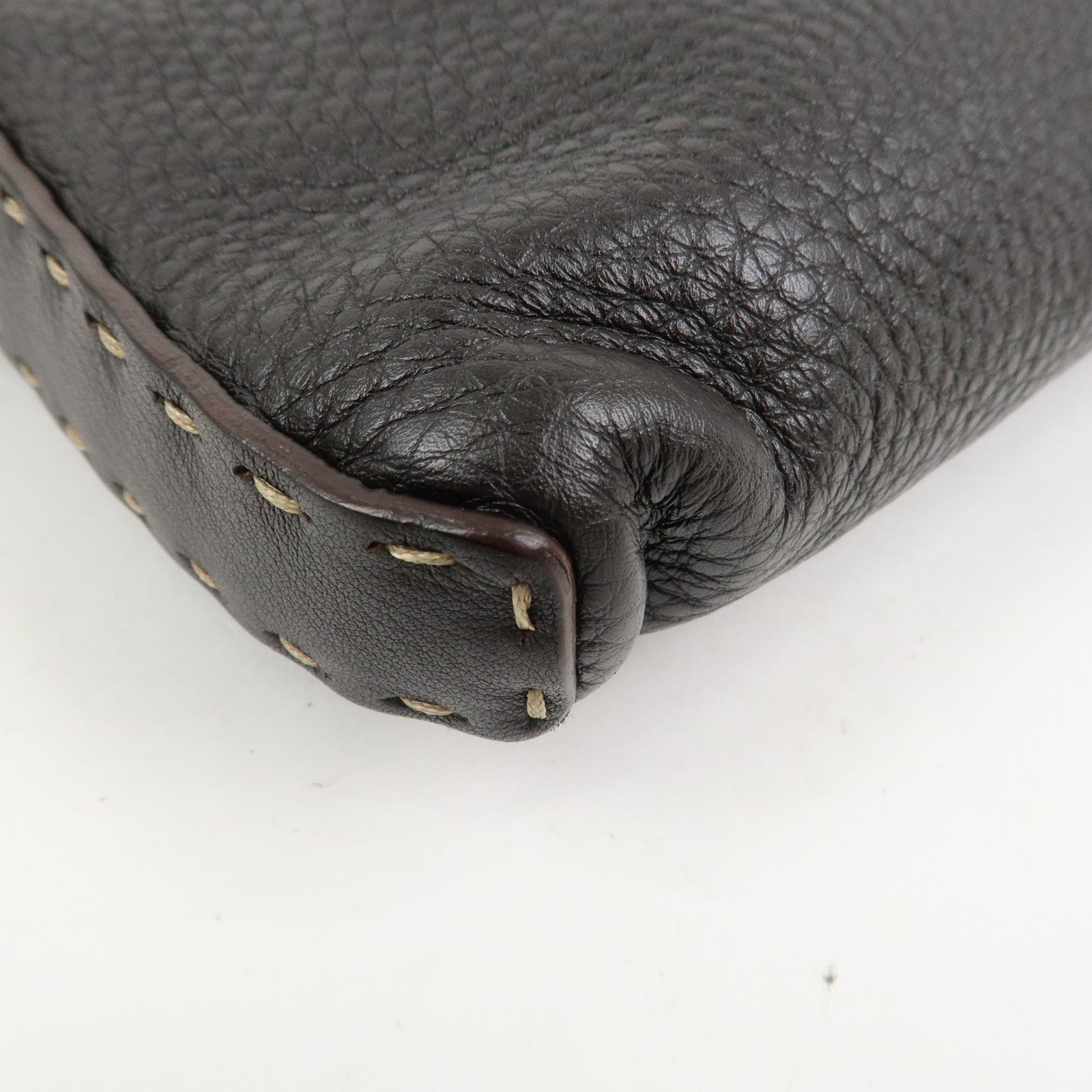 FENDI Selleria Leather Shoulder Bag Crossbody Bag Brown 8BT092