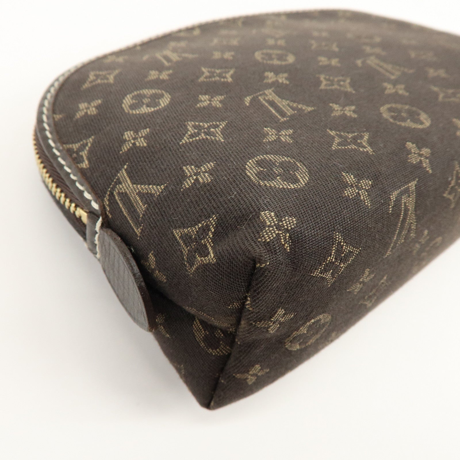 Louis Vuitton Monogram Idylle Pochette Cosmetic Pouch Fusain M40375