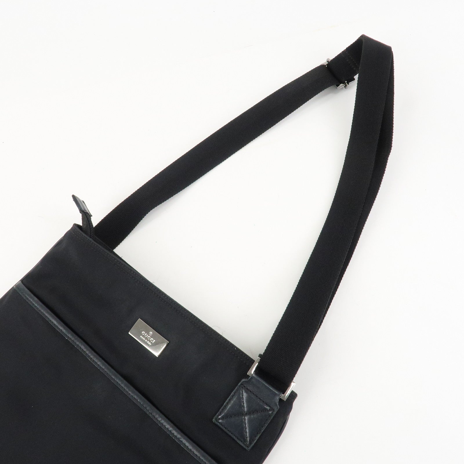GUCCI Leather Nylon Shoulder Bag Black 141626 Used