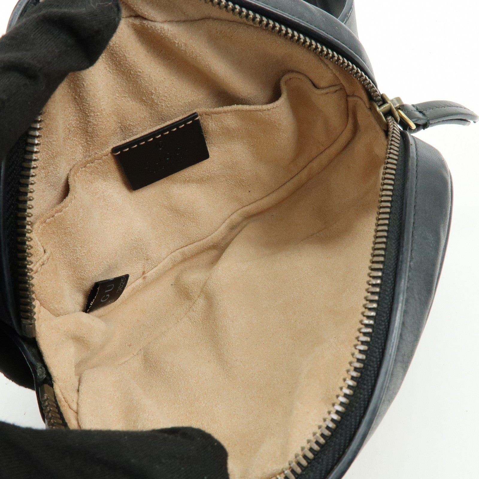 GUCCI GG Marmont Leather Waist Pouch Body Bag Black