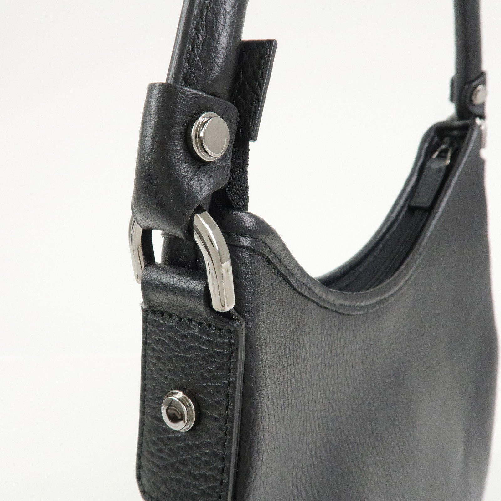 GUCCI Abbey Leather Shoulder Bag Hand Bag Black Silver S268637