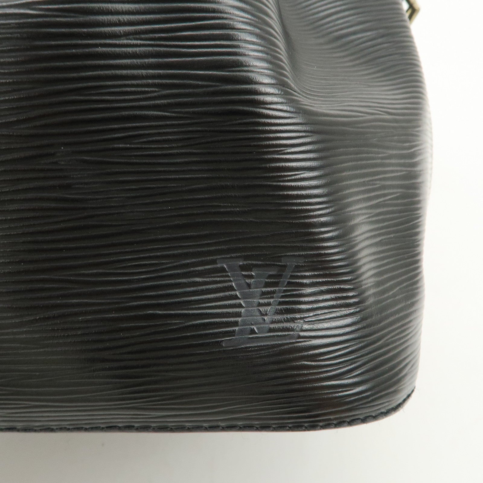 Louis Vuitton Epi Petit Noe Shoulder Bag Noir Black M59012