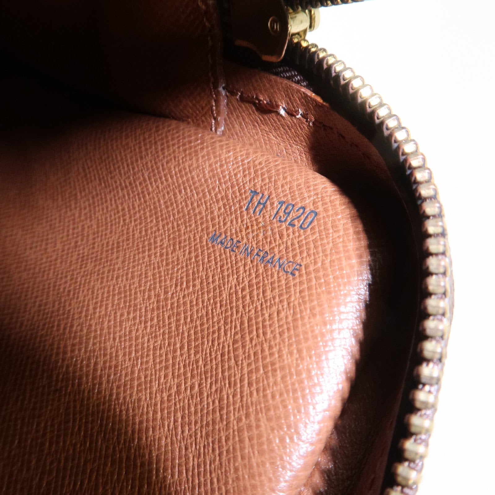 Louis Vuitton Monogram Marly Dragonne GM Clutch Bag Brown M51825