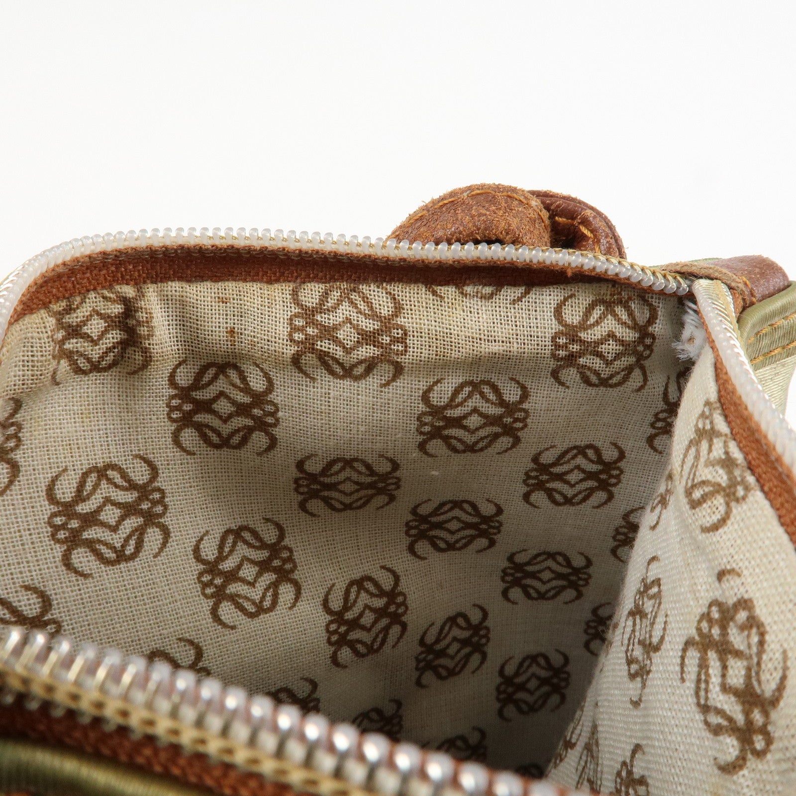 LOEWE Anagram Leather Canvas Shoulder Bag Crossbody Bag Beige Brown Used