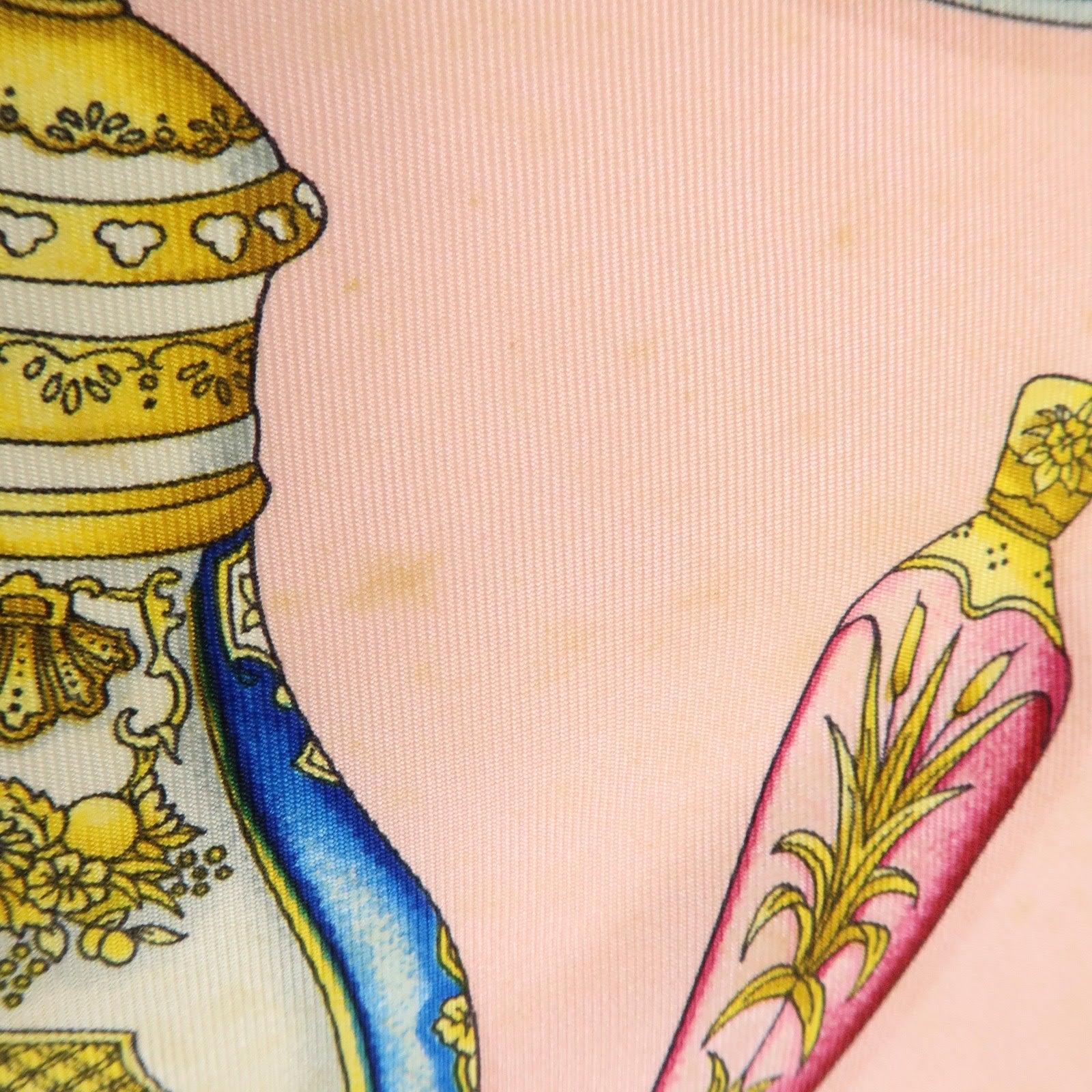 HERMES Carre 90 Silk 100% Scarf Pourvu qu'on ait l'ivresse Pink
