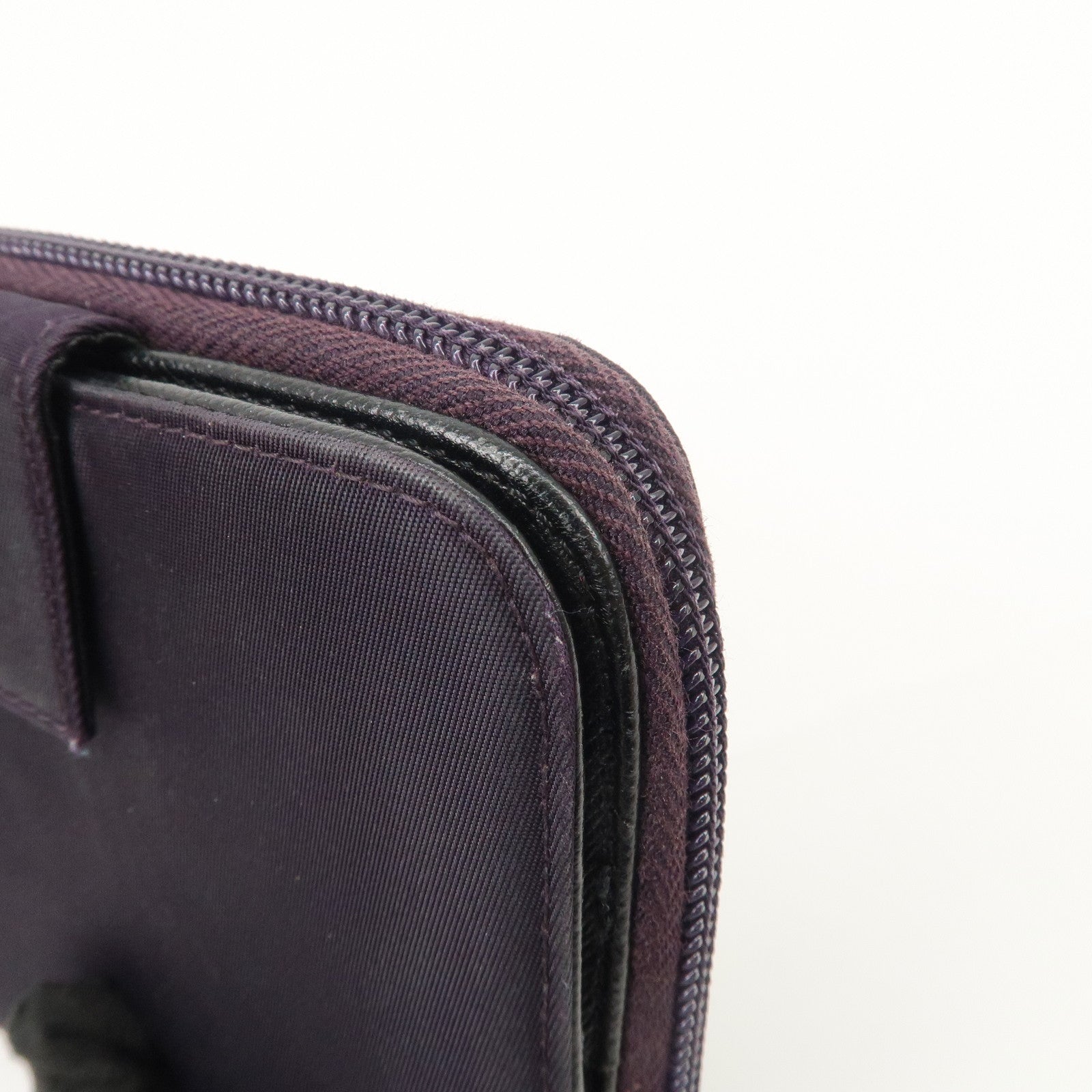 PRADA Nylon Bi-fold Round Zippy Compact Wallet Black
