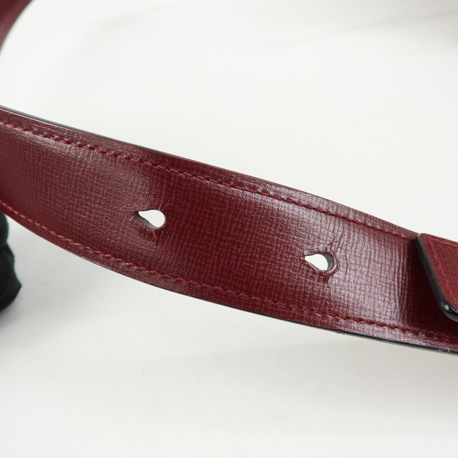 Cartier Must de Cartier Leather Drawstring Shoulder Bag Bordeaux