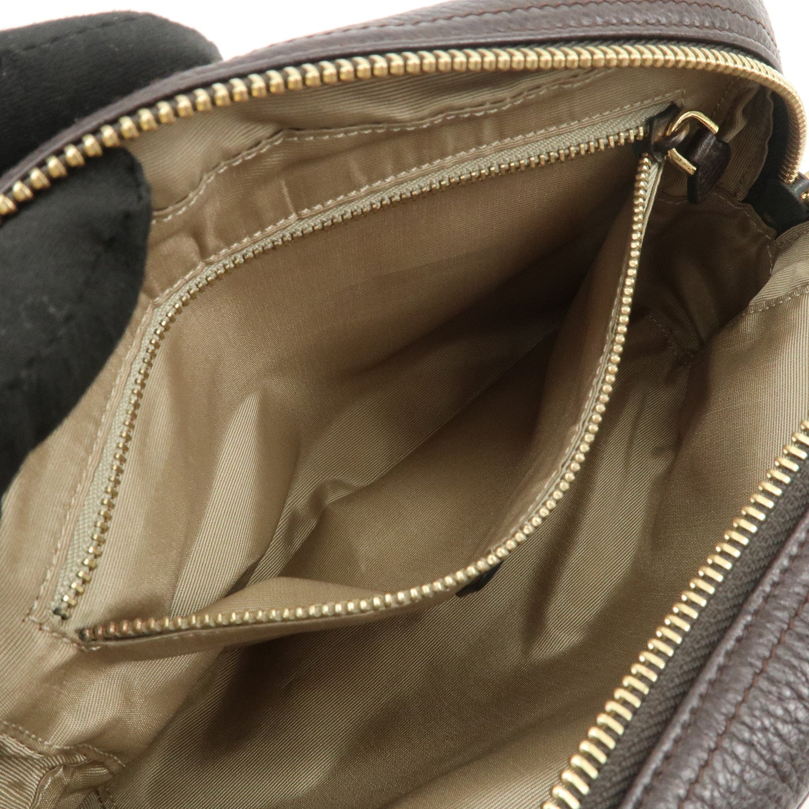 LOEWE Logo Leather Pouch Cosmetic Pouch Black