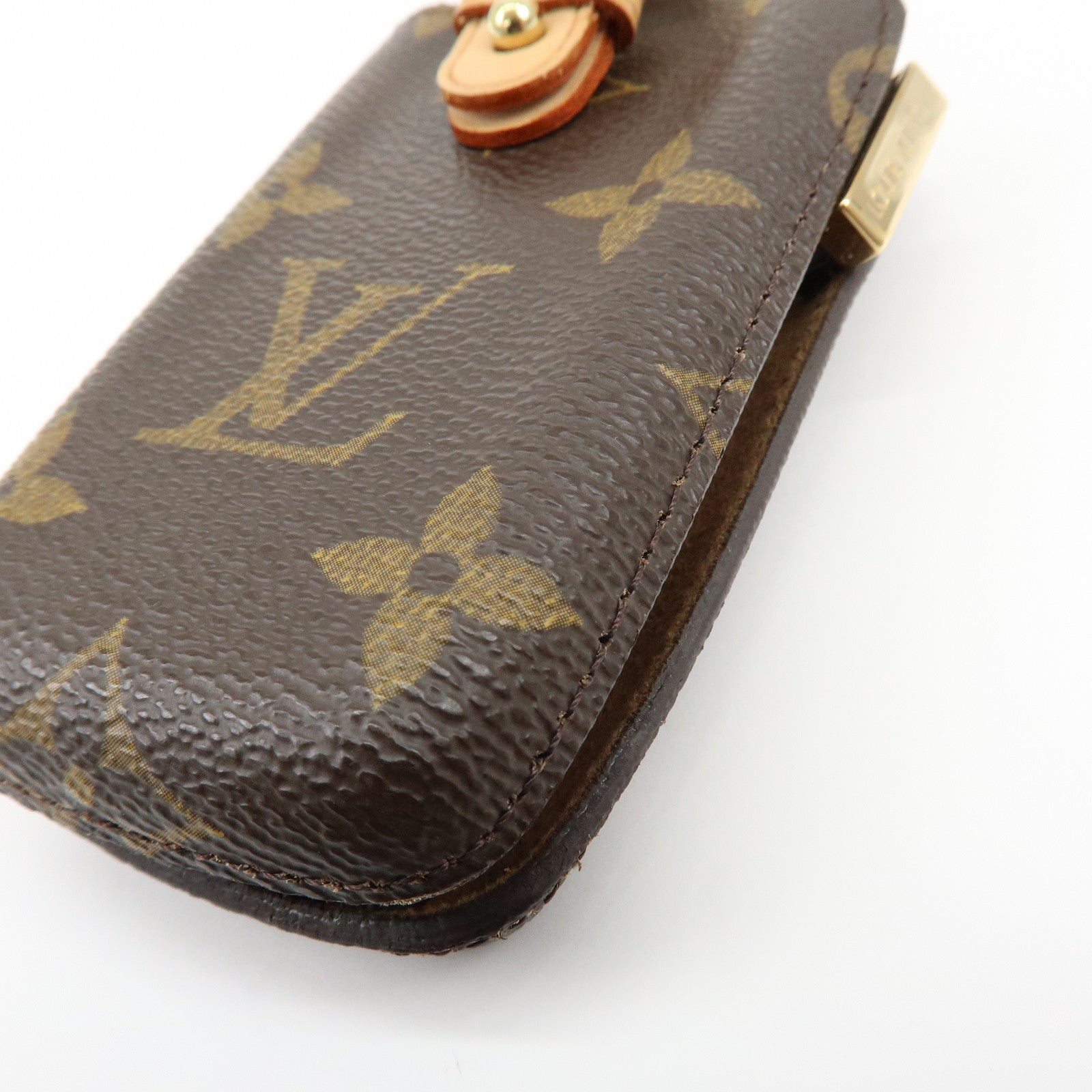Louis Vuitton Monogram Etui Telephone International PM M63064