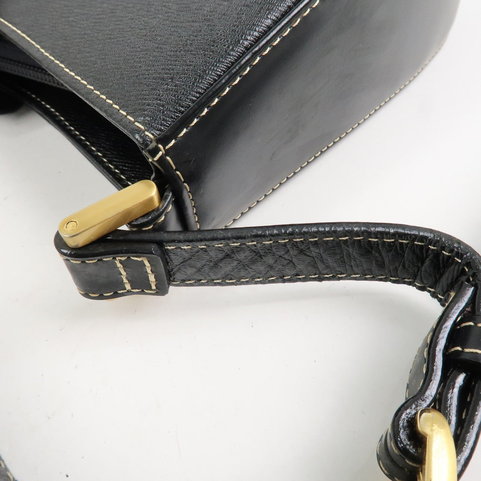 BURBERRY Leather Shoulder Bag Hand Bag Black Gold HDW