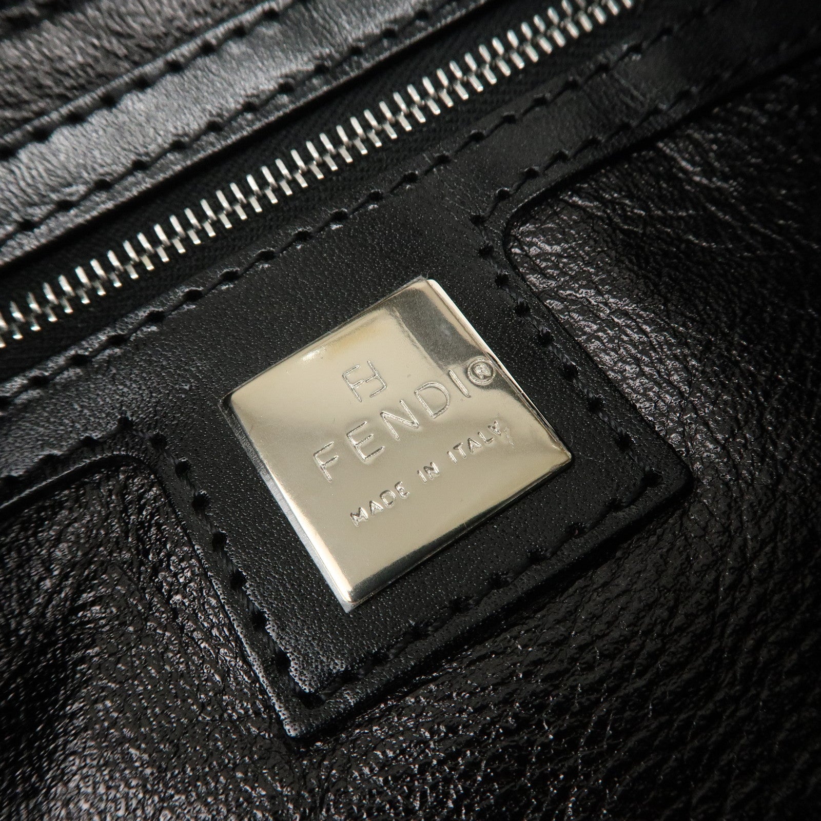 FENDI Mamma Baguette Knit Leather Shoulder Bag Dark Navy 26424