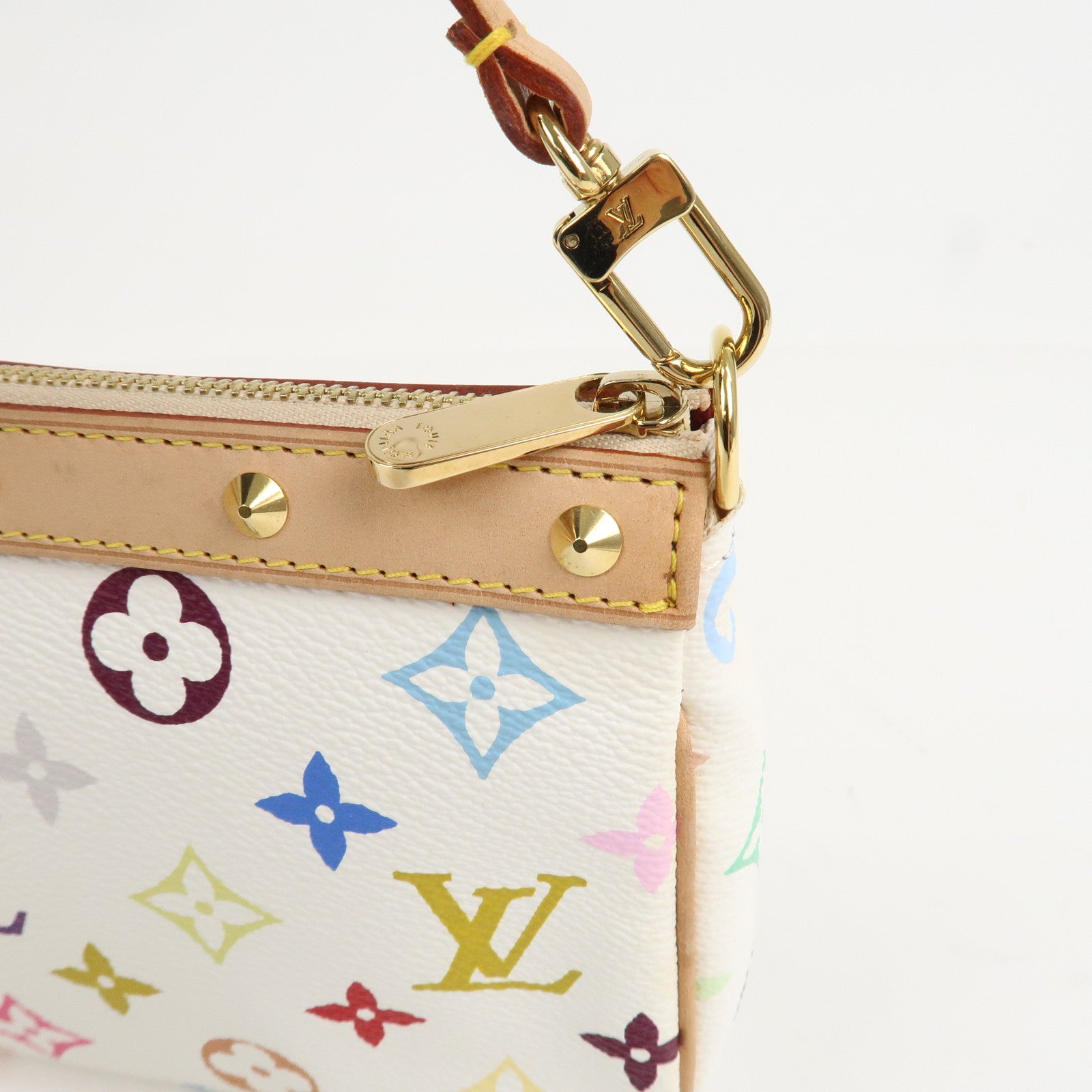 Louis Vuitton Monogram Multicolor Pochette Accessoires Blanc M92649