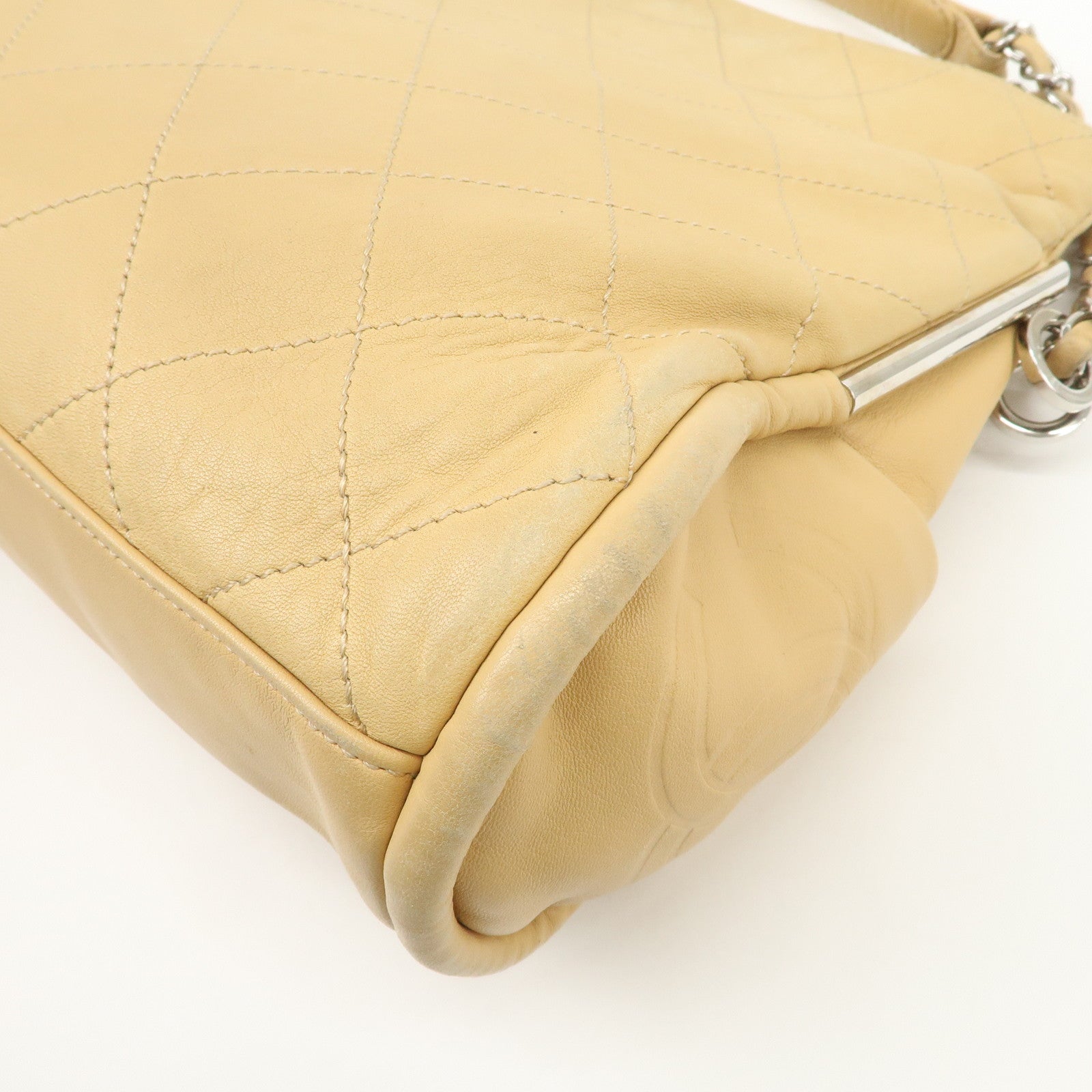 CHANEL Matelasse Lamb Skin Chain Shoulder Bag Beige A29285 Used