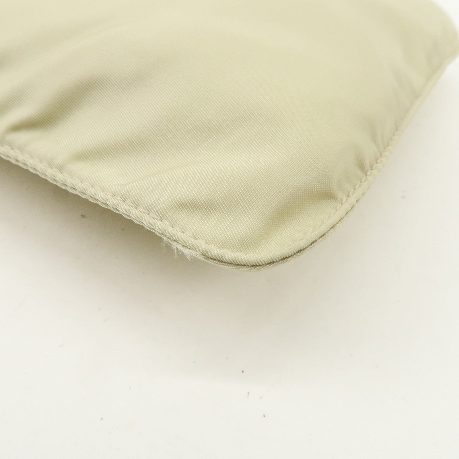 PRADA Triangle Logo Nylon Shoulder Bag Crossbody Bag Beige B7372 Used