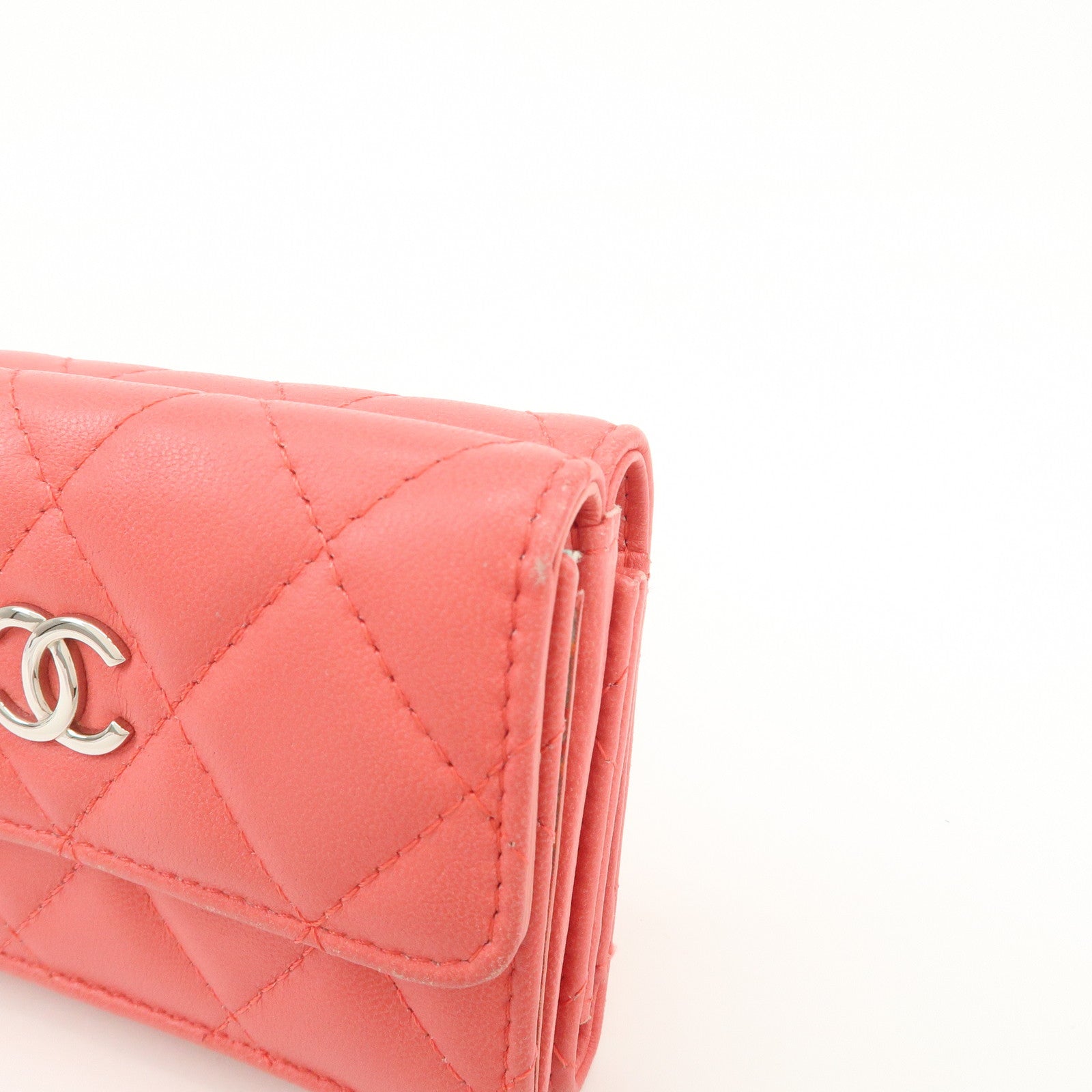 CHANEL Matelasse Lamb Skin Tri-fold Compact Wallet Coral AP0094