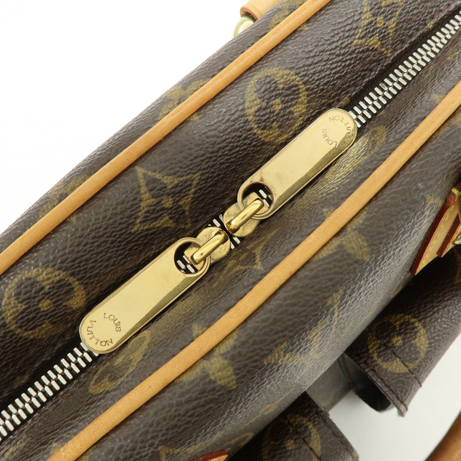 Louis Vuitton Monogram Manhattan PM Hand Bag Brown M40026