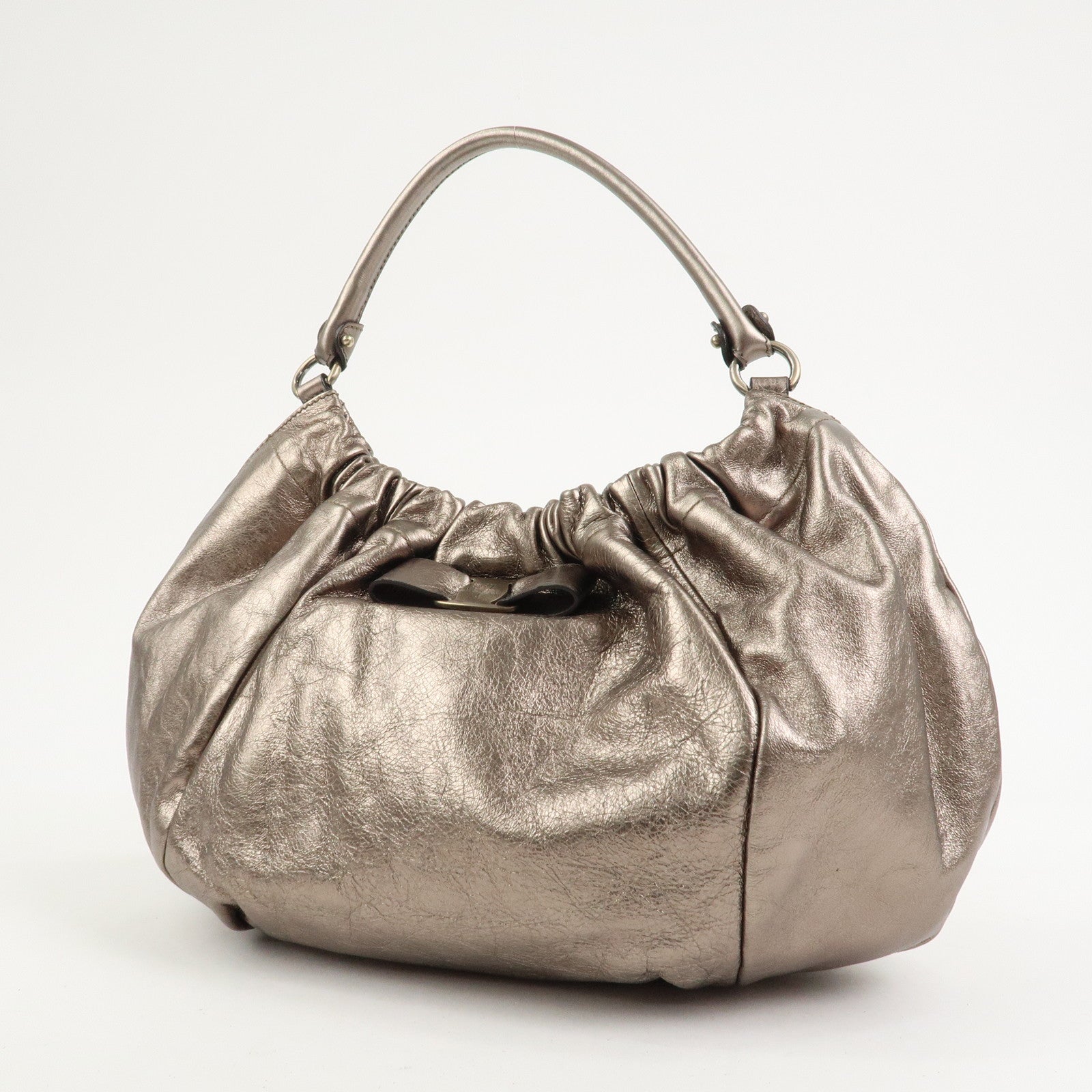 Ferragamo Vara Ribbon Logo Leather Shoulder Bag Hand Bag Silver