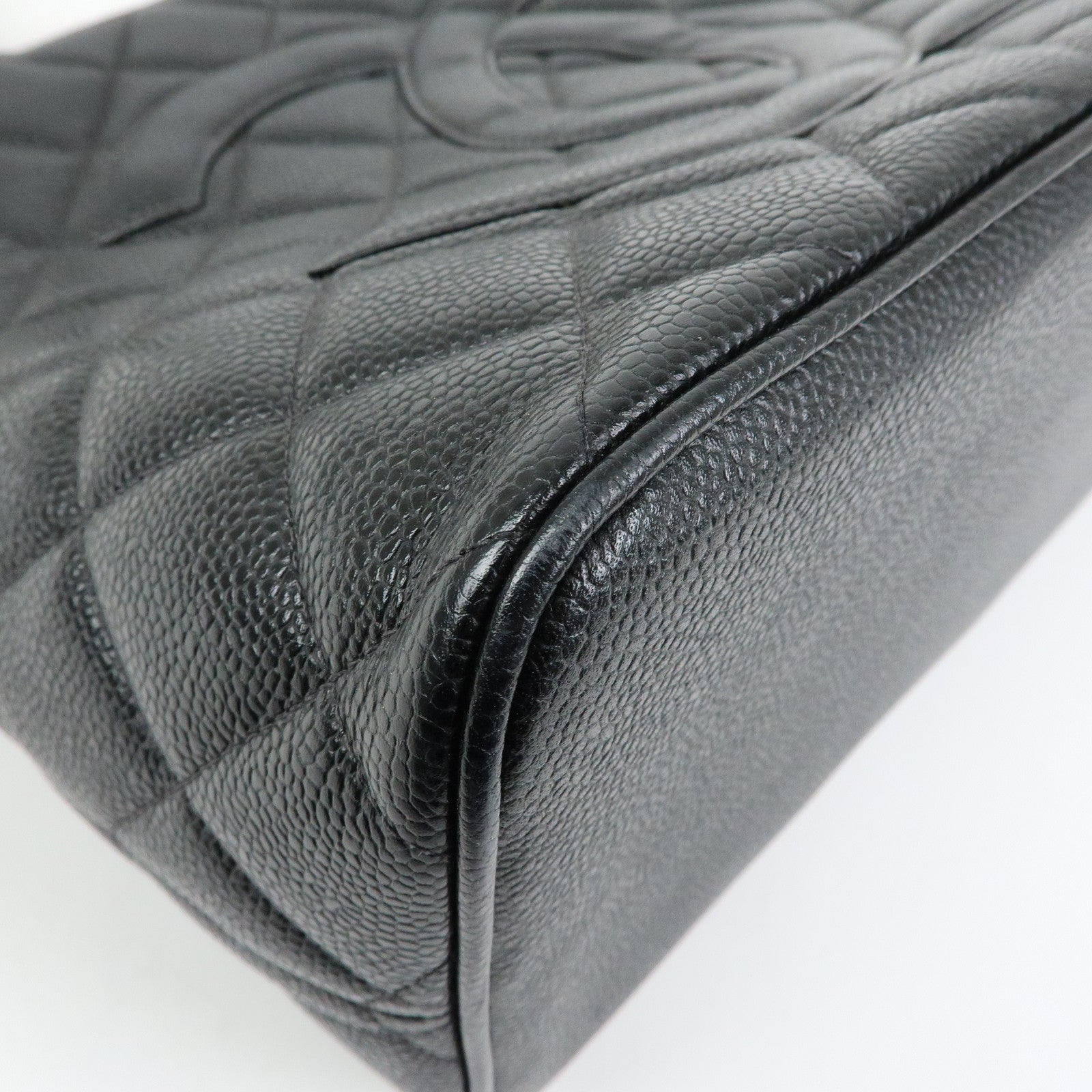 CHANEL Matelasse COCO Mark Cavairskin Medallion Hand Bag A01804