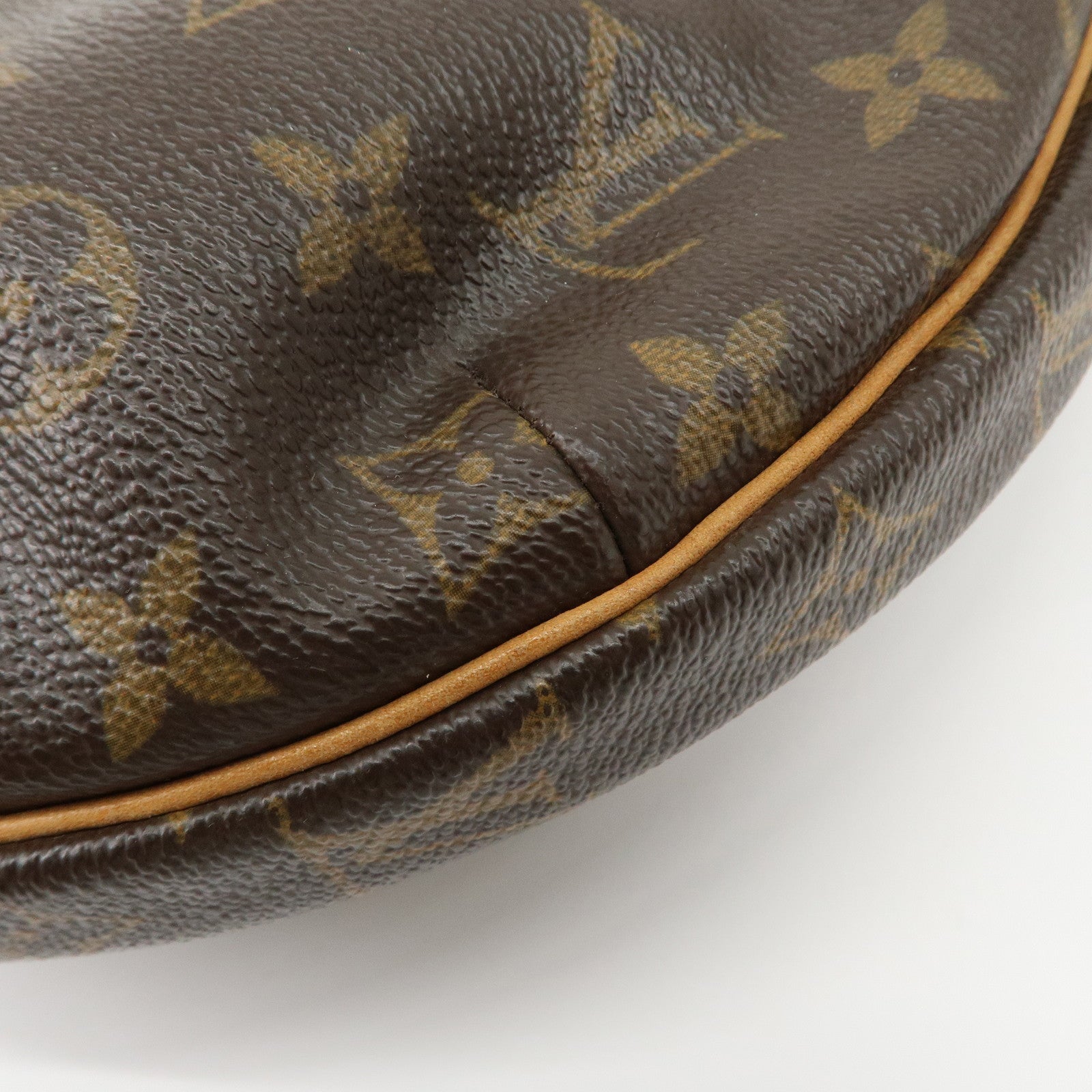 Louis Vuitton Monogram Croissant MM Hand Bag Shoulder Bag M51512