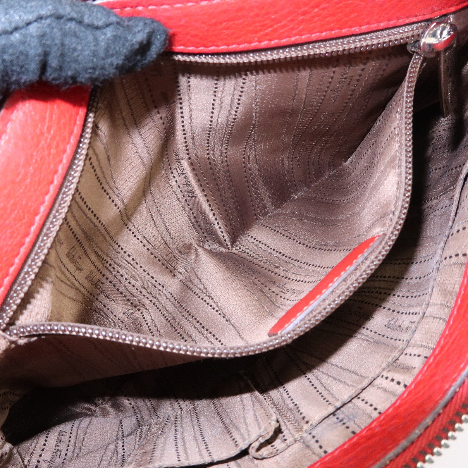 Ferragamo Gancini Leather Shoulder Bag Hand Bag Red