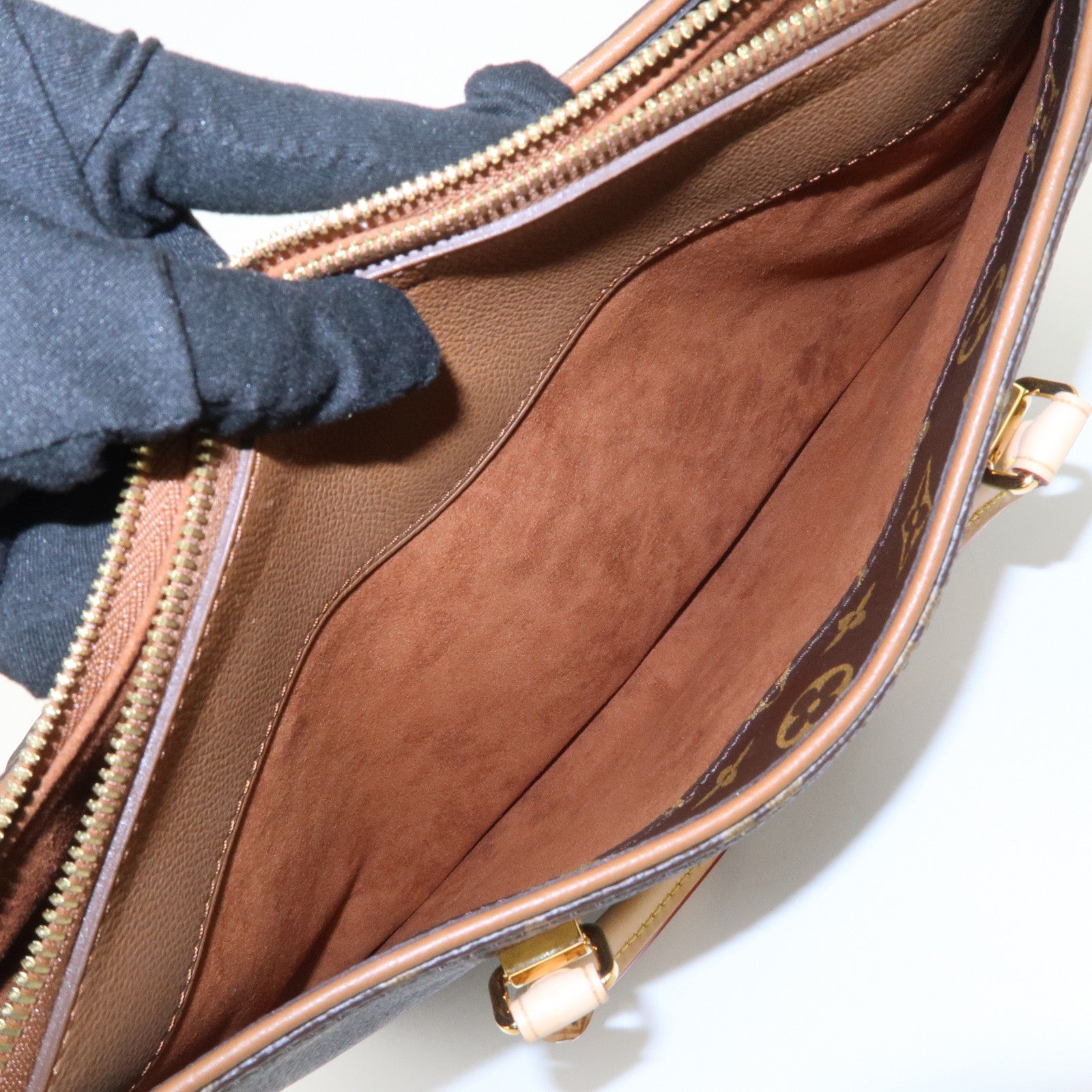 Louis Vuitton Monogram Canvas Pallas Hand Bag M40907 Used