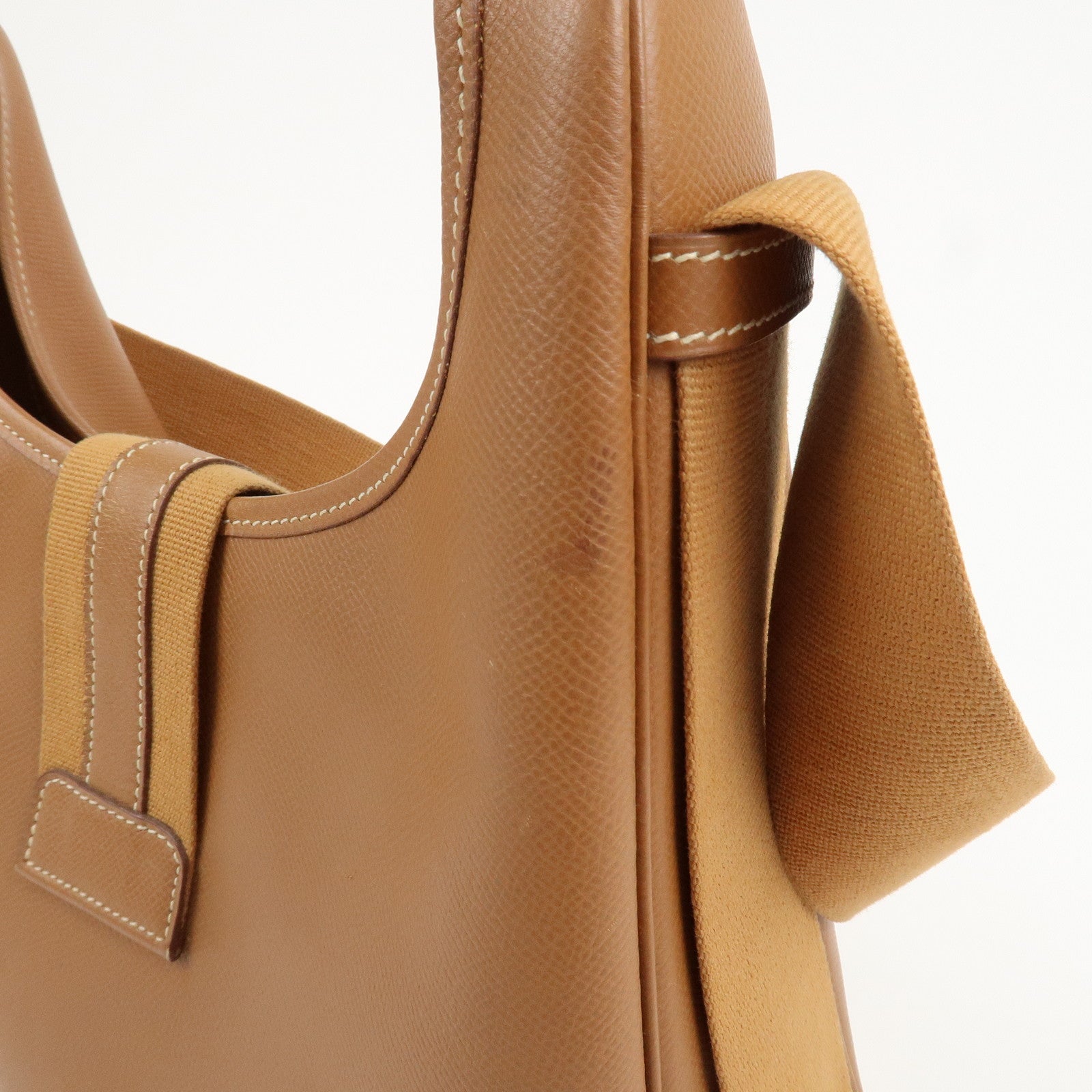 HERMES Saco Leather Shoulder Bag B Stamped Brown Gold HDW