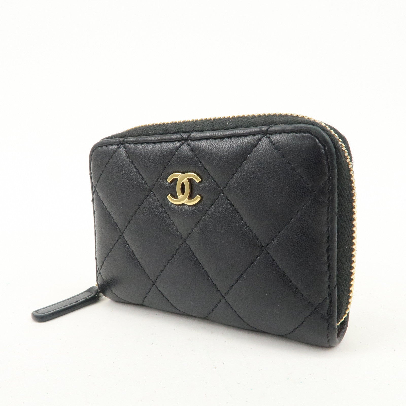 CHANEL Matelasse Lamb Skin Round Zippy Coin Case Black A84511 Used