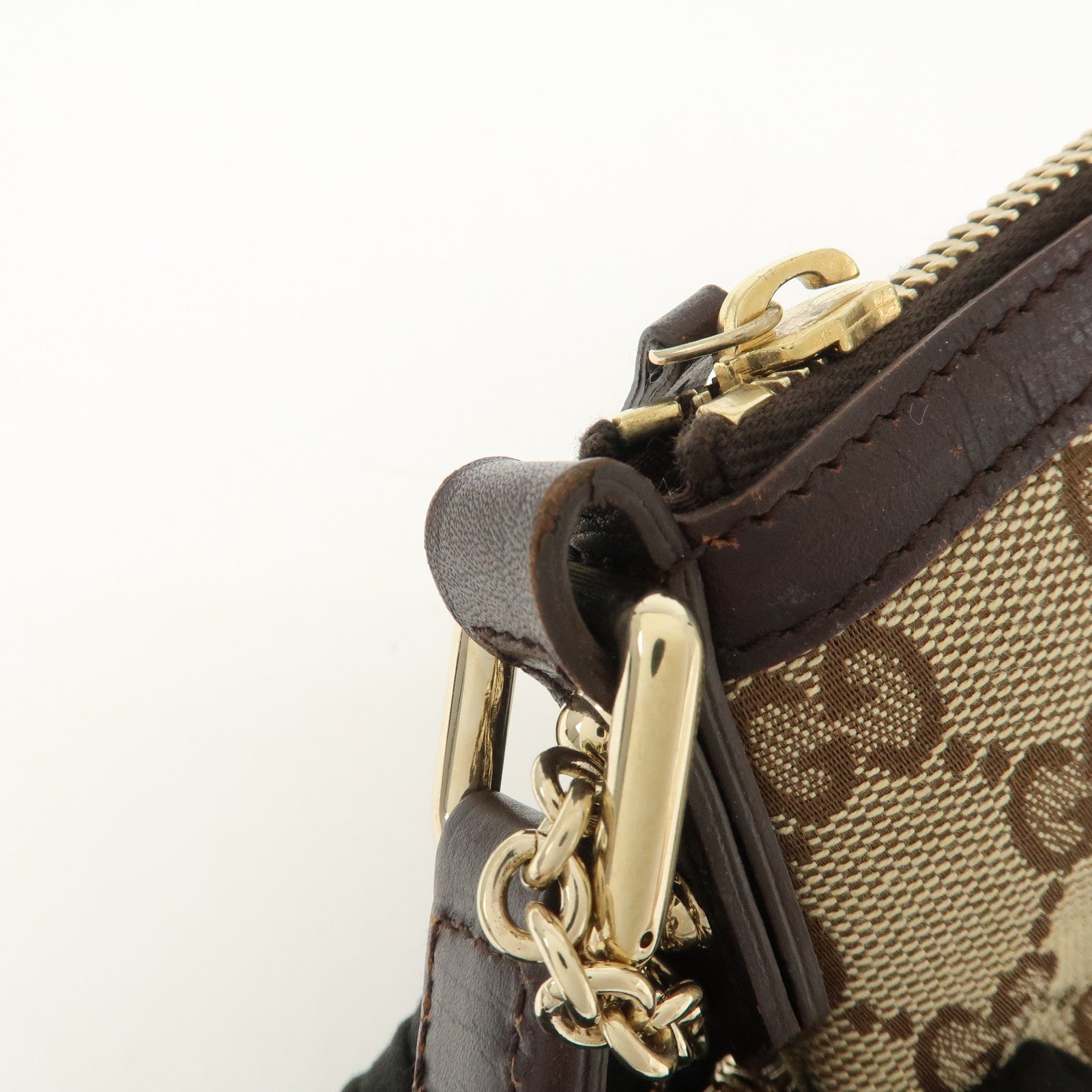 GUCCI Sherry GG Canvas Leather Pouch Hand Bag Beige Brown 152507