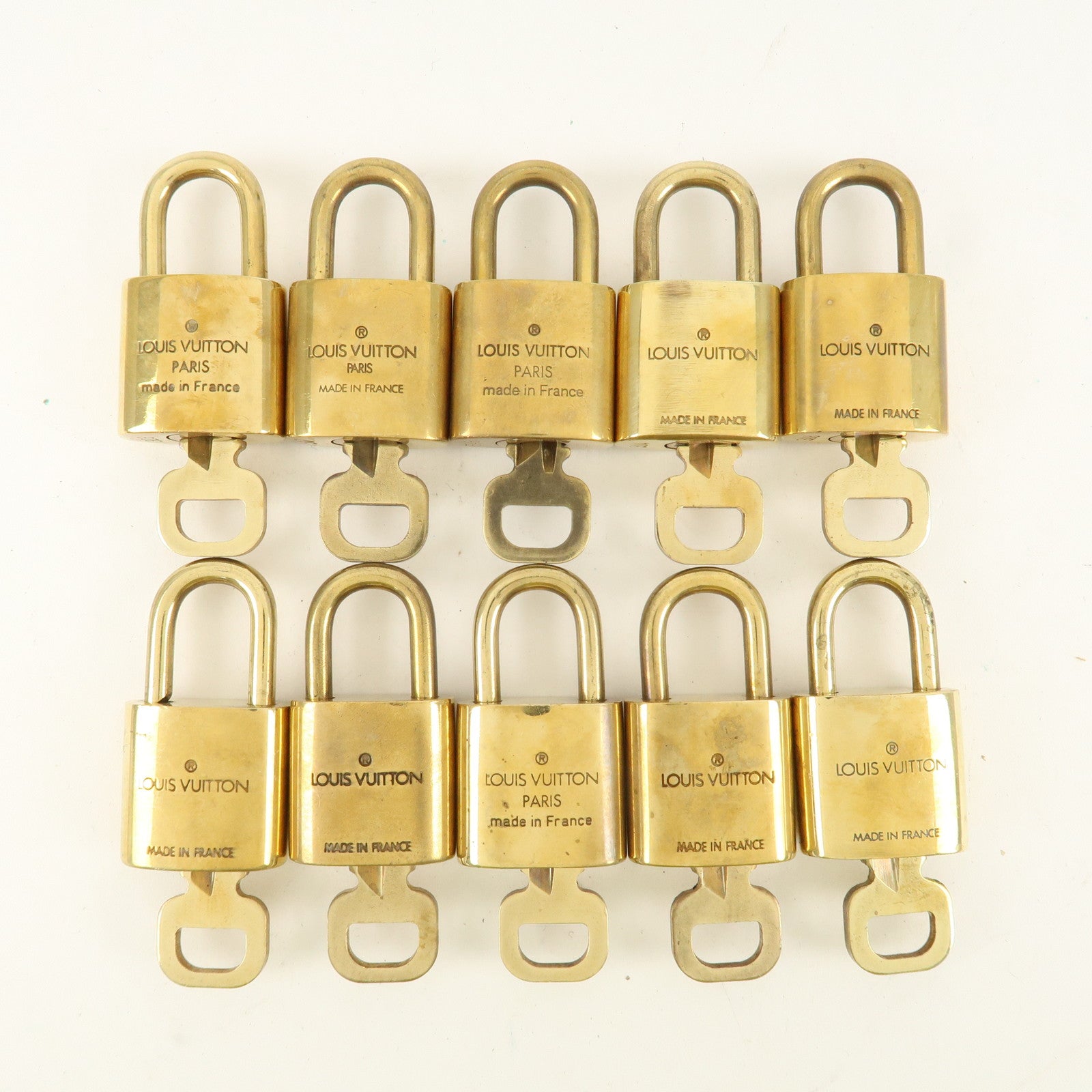 Louis Vuitton Set of 10 Lock & Key Cadena Key Lock Metal Gold Used