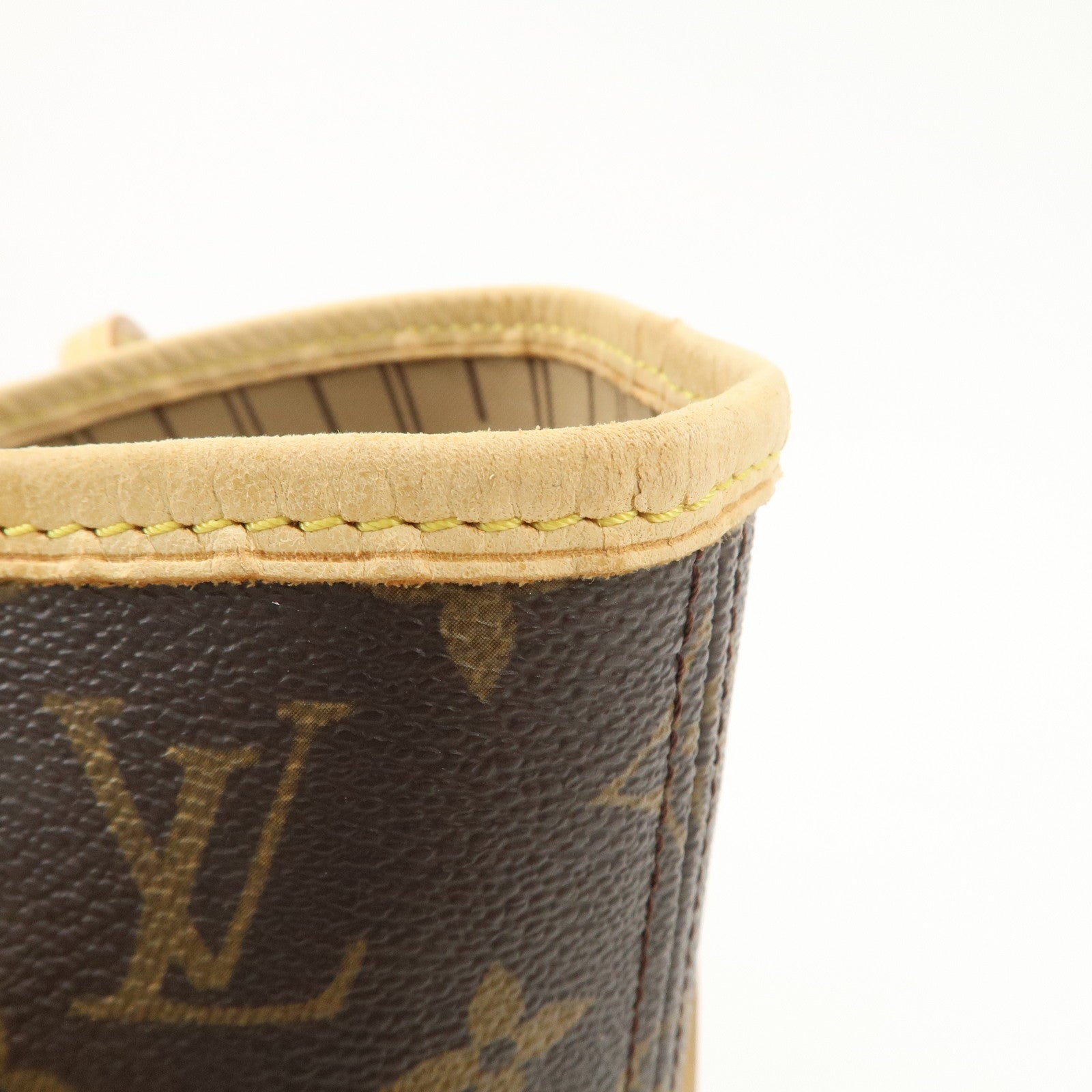 Louis Vuitton Monogram Neverfull MM Tote Bag Brown M40156