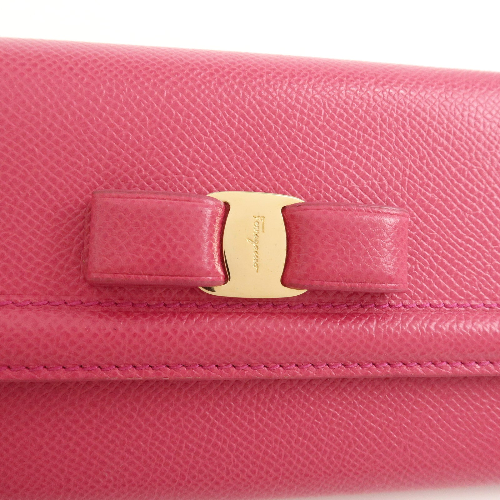 Ferragamo Vara Ribbon Logo Leather Long Wallet Pink