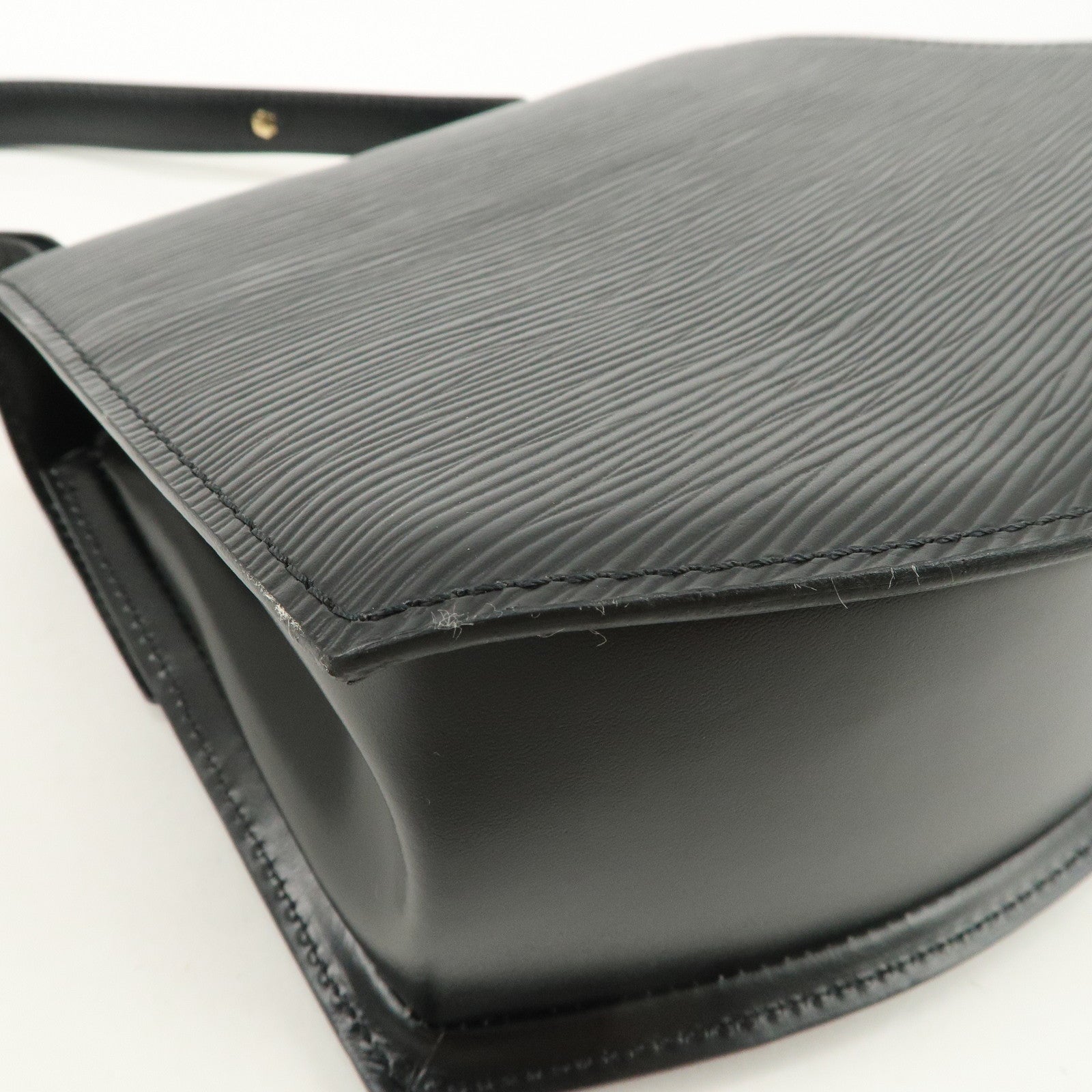 Louis Vuitton Epi Tilsit Shoulder Bag Hand Bag Noir M52482