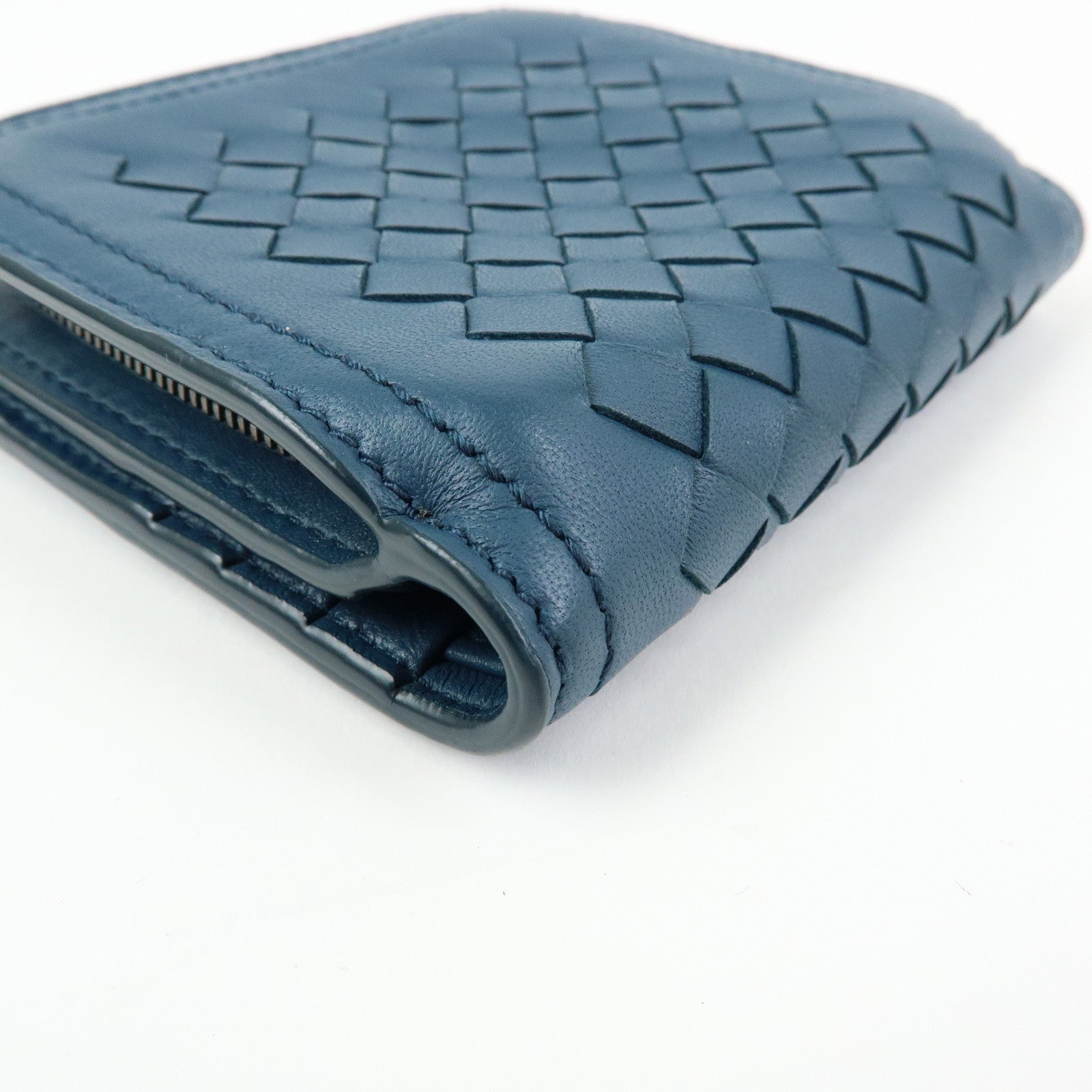 BOTTEGA VENETA Intrecciato Leather Bi-fold Comact Wallet 547441