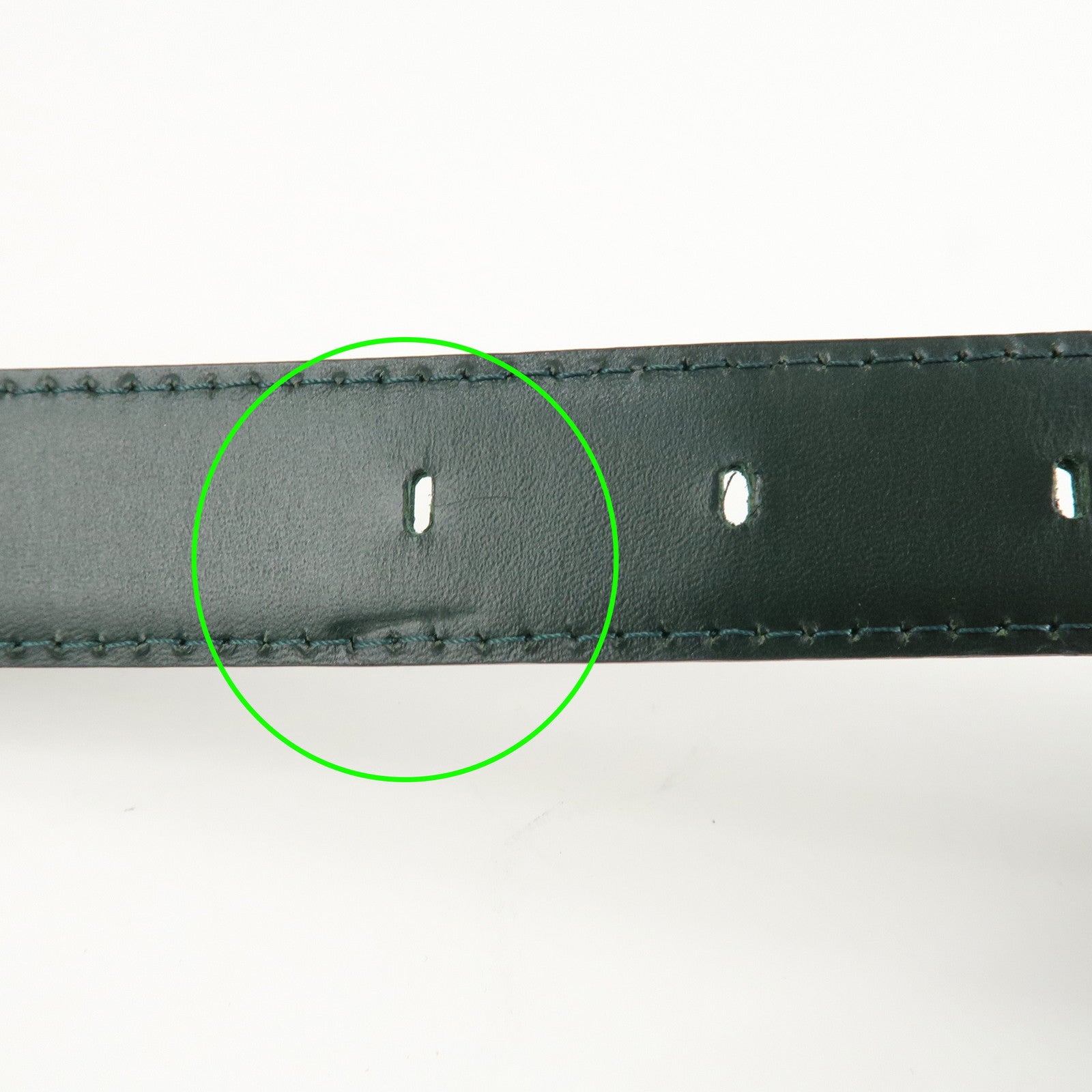 Louis Vuitton Taiga Leather Ceinture Belt Epicea M6845V