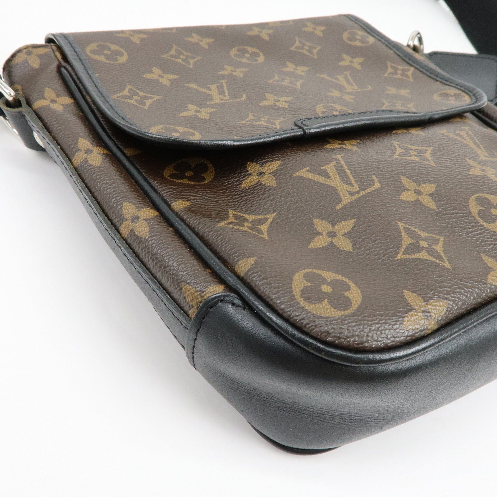 Louis Vuitton Monogram Macassar Bass PM Shoulder Bag Brown M56717