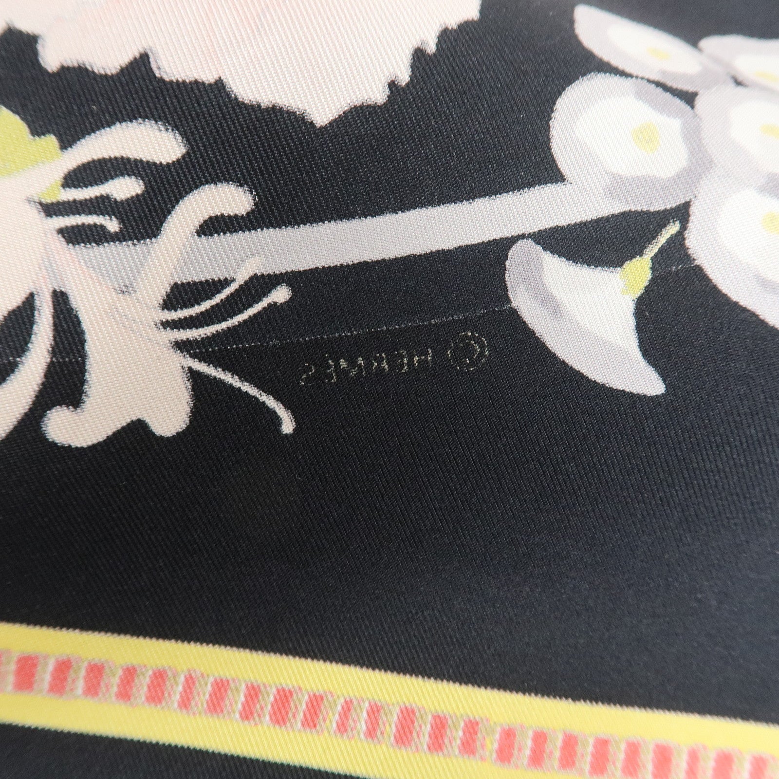 HERMES Carre 90 Silk 100% Scarf MATSUZAKAYA Black Multicolor Used