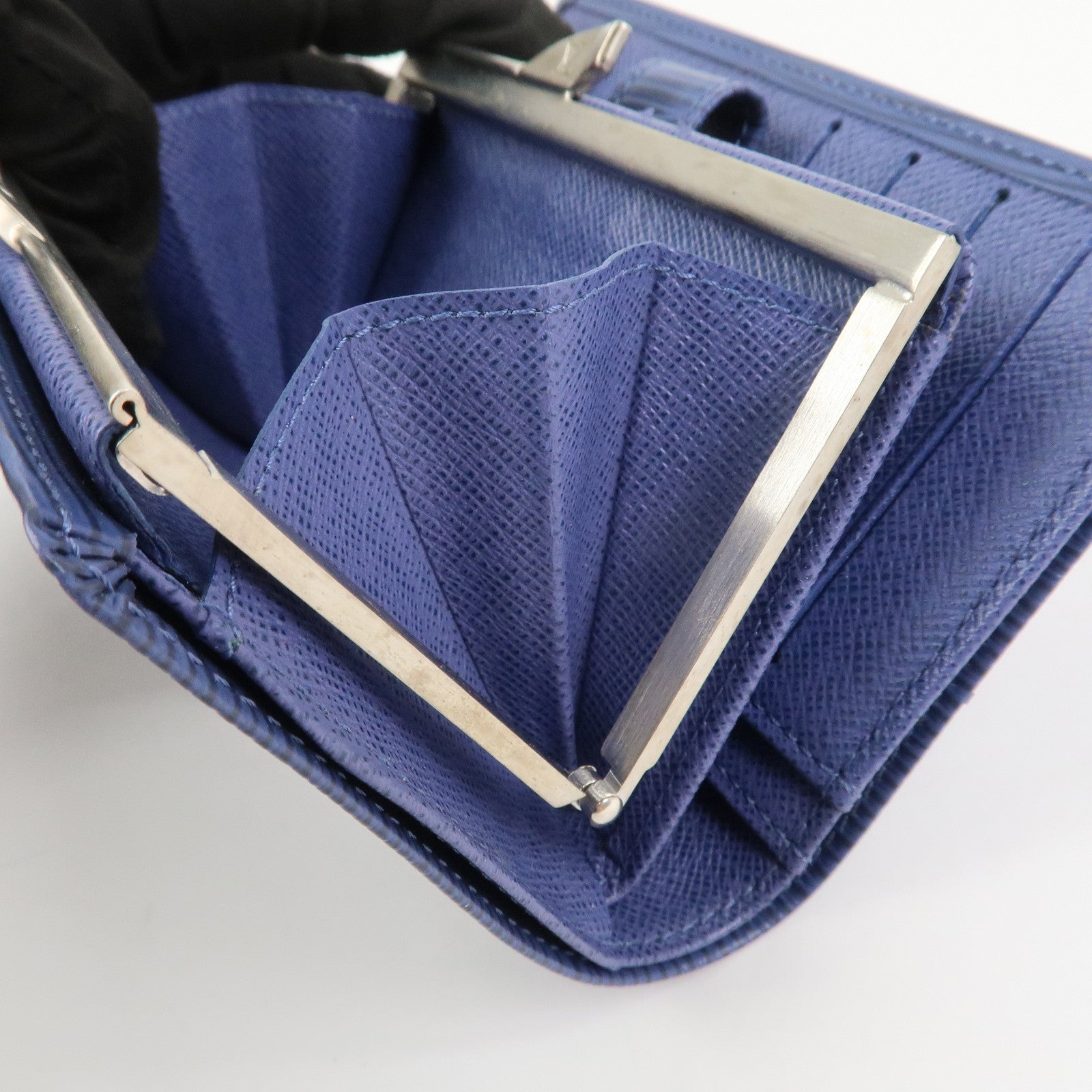 Louis Vuitton Epi Porte Monnaie Billets Viennois Wallet Blue M63245