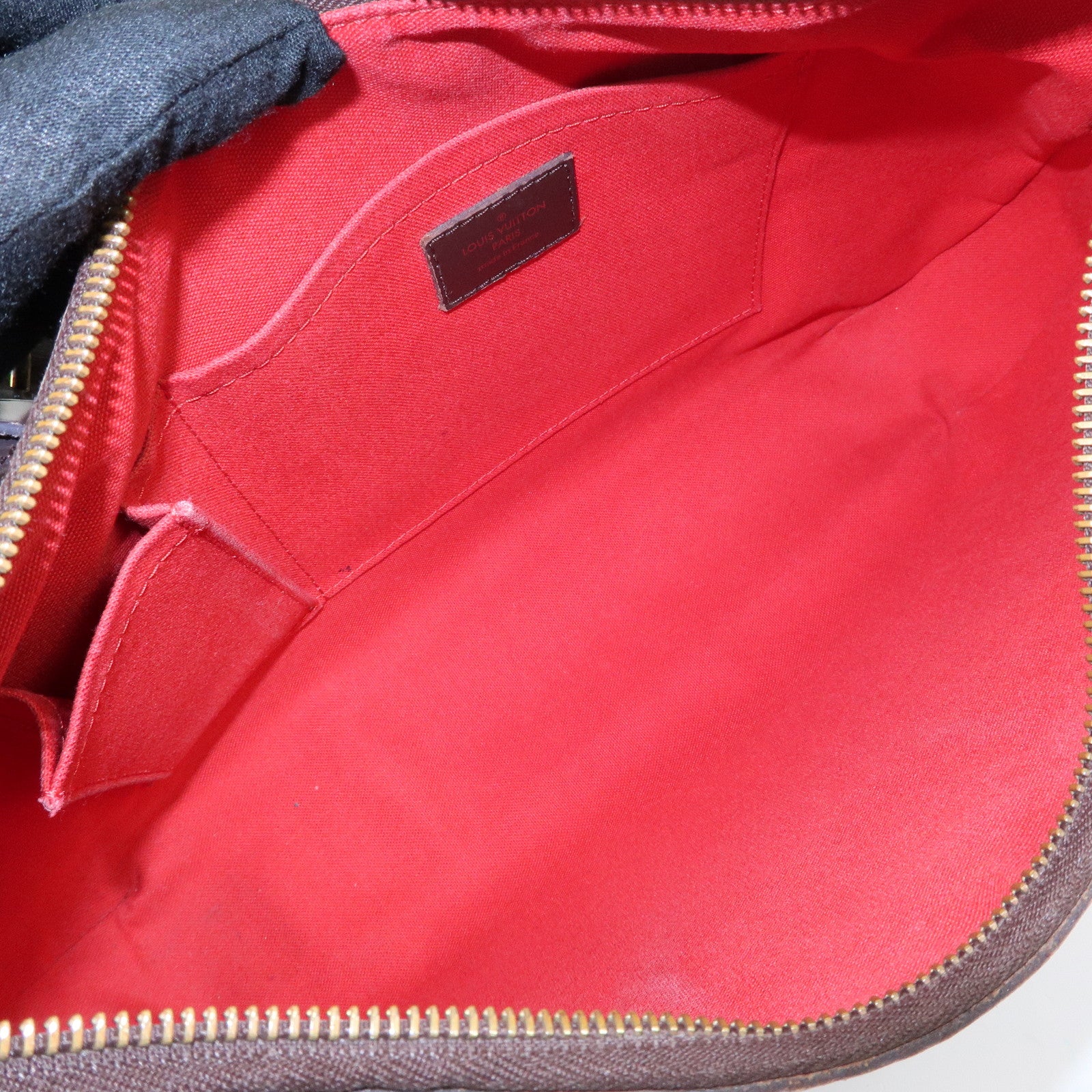 Louis Vuitton Damier Thames GM Shoulder Bag Damier Ebene N48181