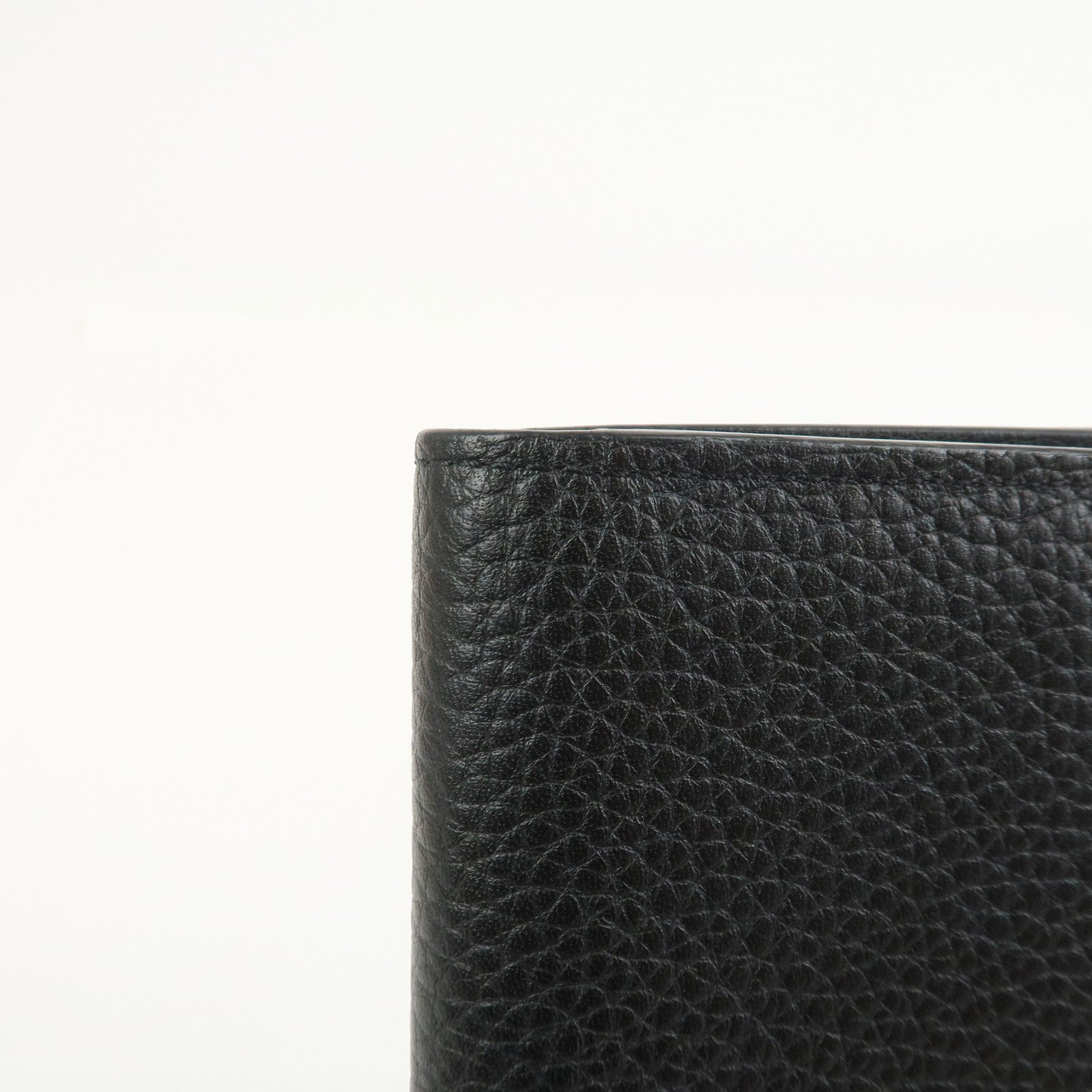 Louis Vuitton Taurillon Leather Portefeuille Brazza Wallet M58192