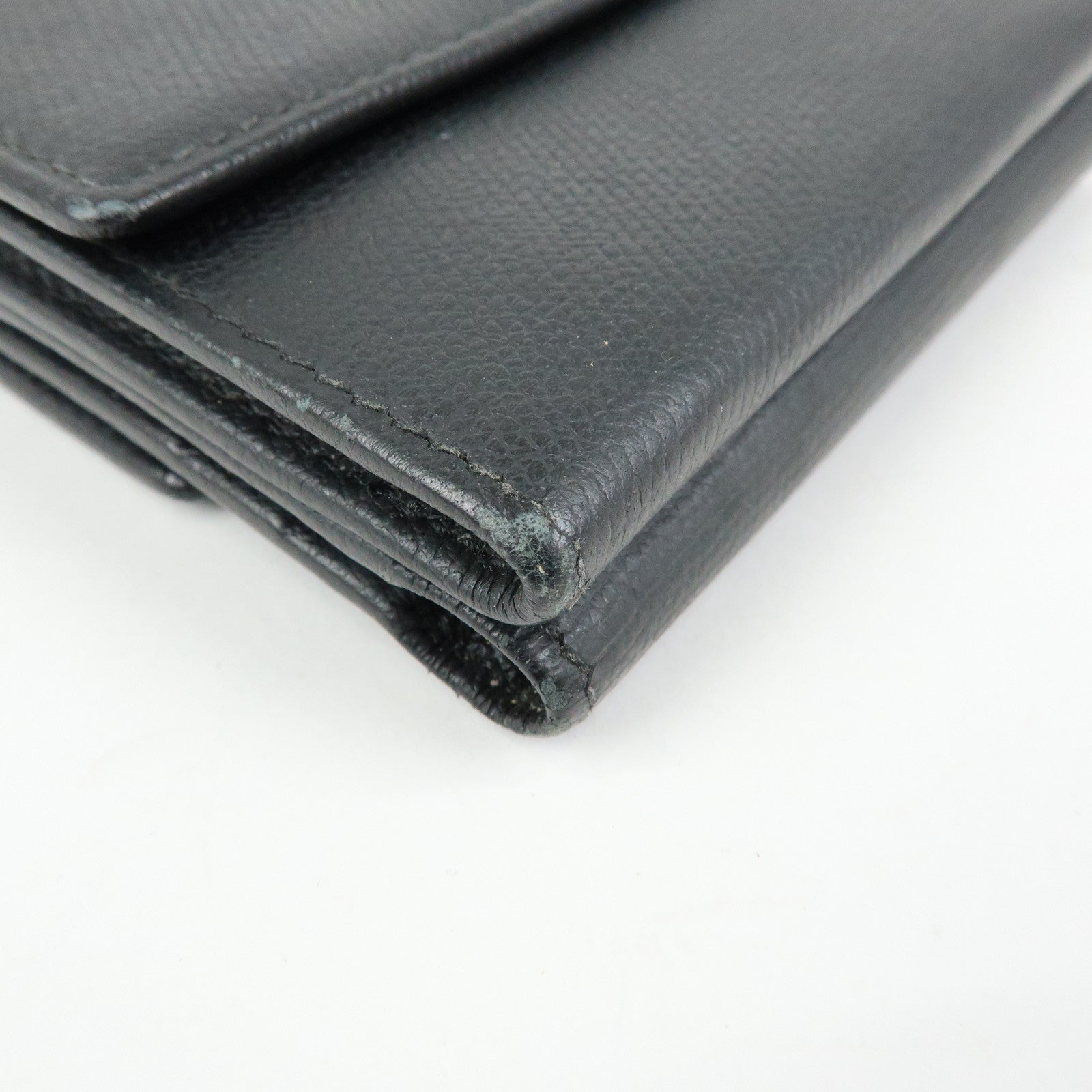 CHANEL COCO Button Calf Leather Compact Wallet Black