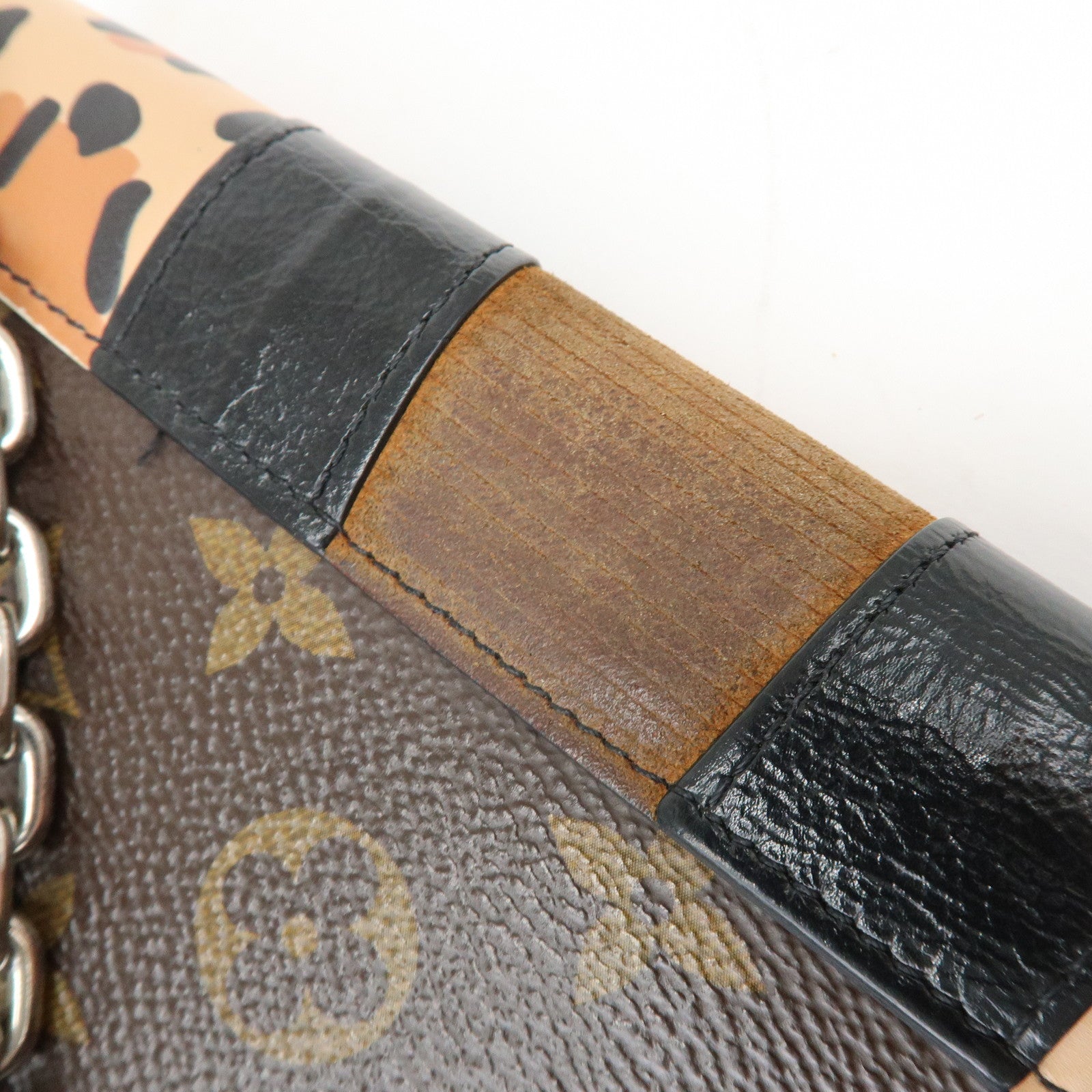 Louis Vuitton Monogram Portefeuille Twist Chain Shoulder Bag M51832
