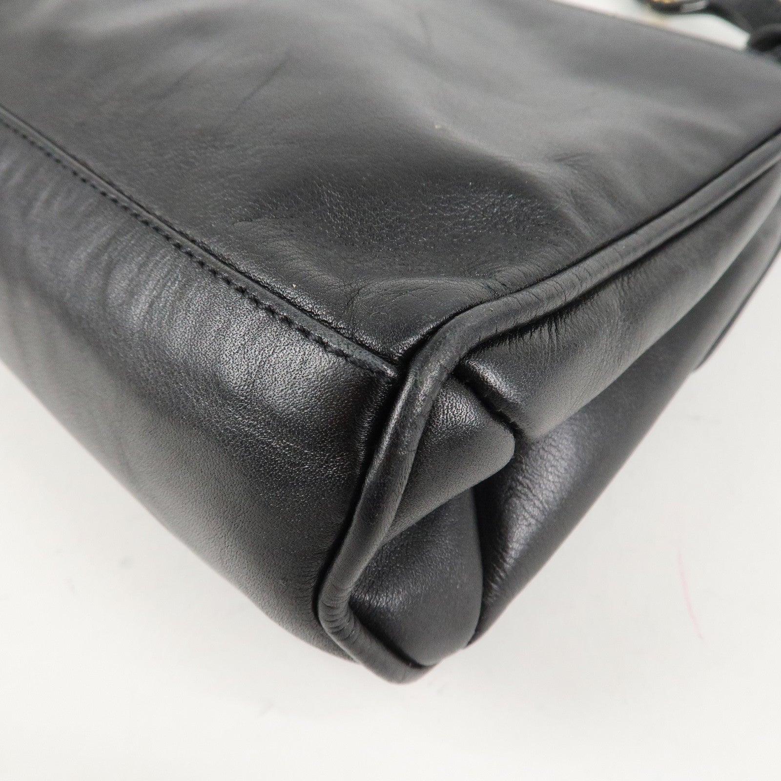 FENDI Leather Hand Bag Tassel Charm Gold Hardware Black Used